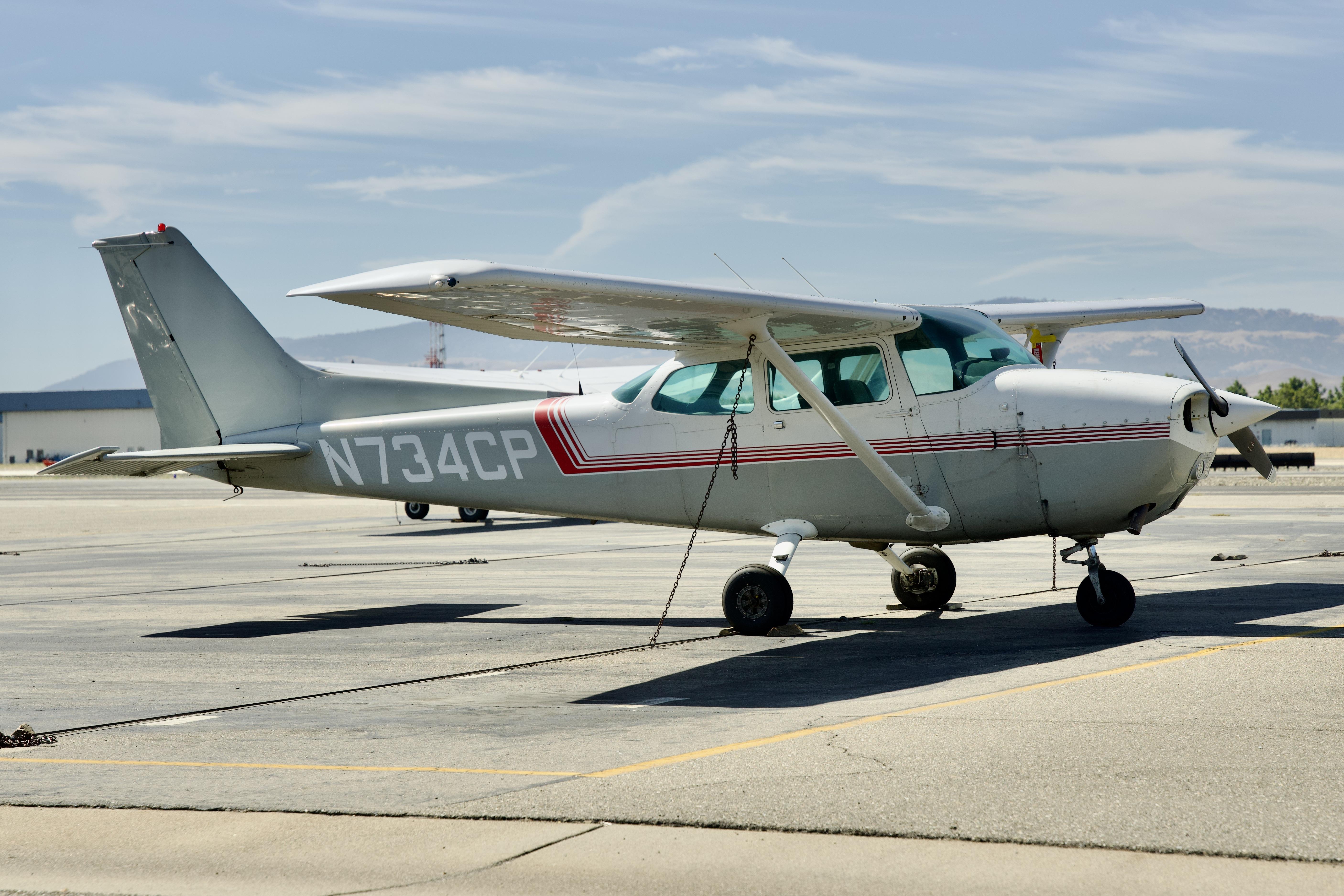N734CP photo, click to enlarge