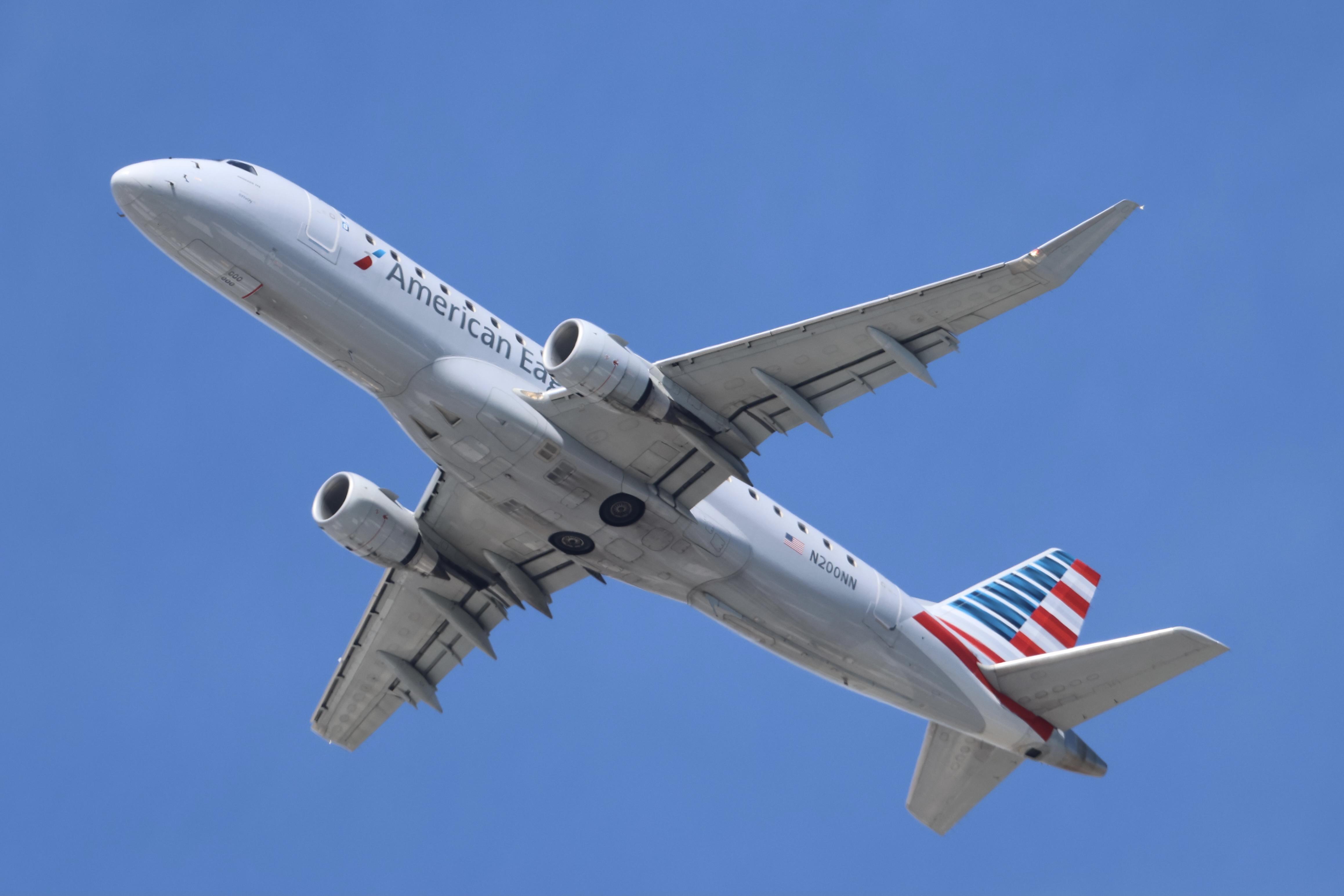 N200NN photo, click to enlarge