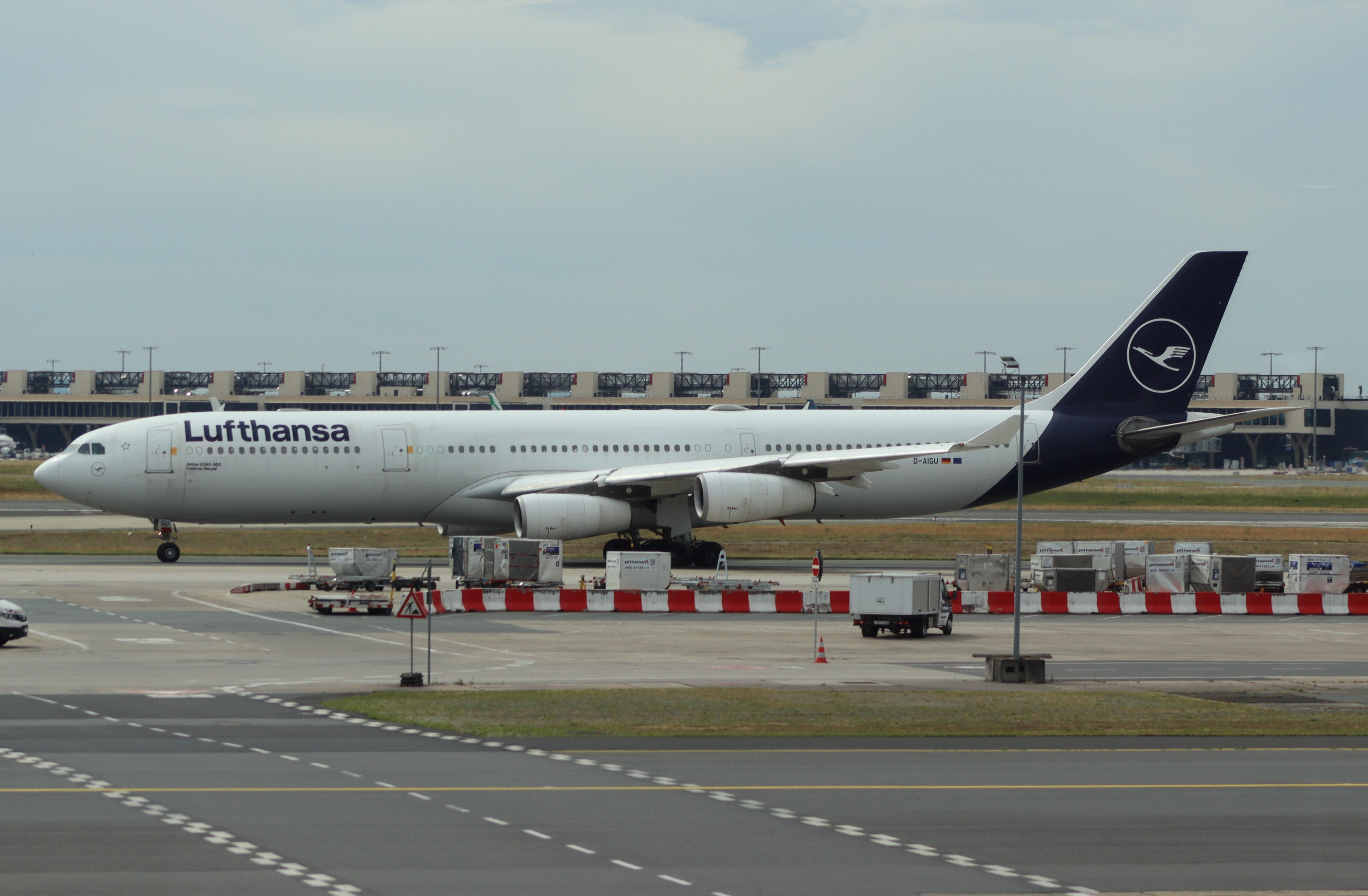 D-AIGU @ EDDF - Airbus A340-313 - by MarkPasqualino