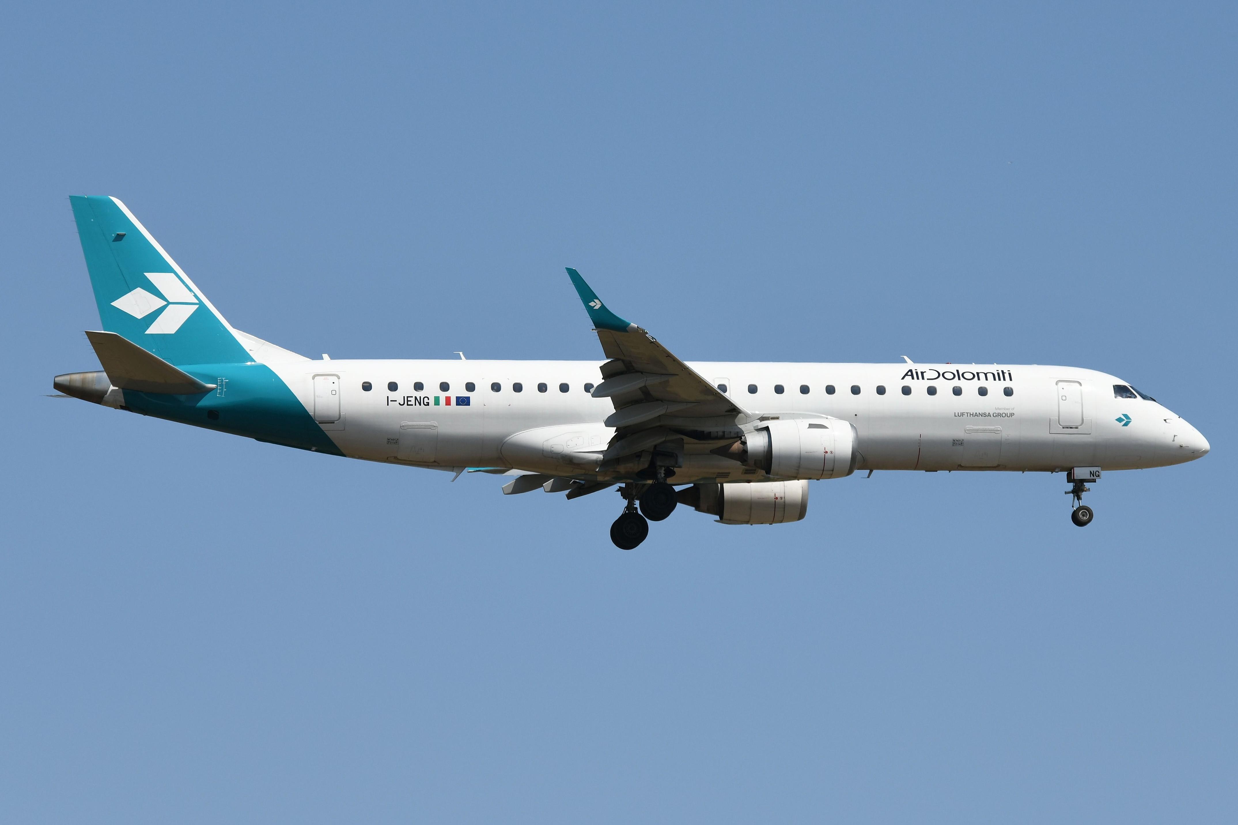 D-ABYT @ EDDF - Air Dolomiti ERJ190 landing - by FerryPNL