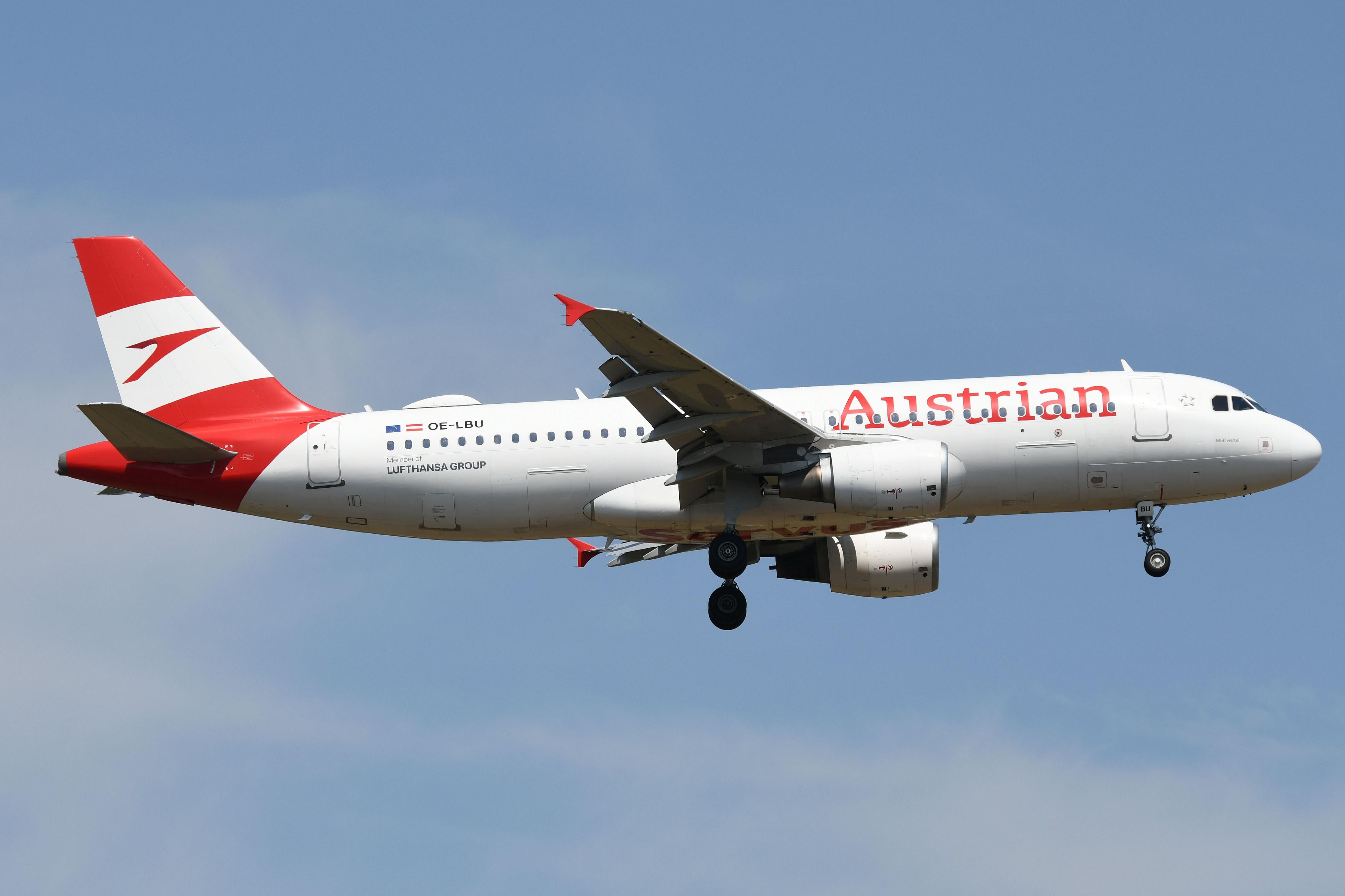 OE-LBU @ EDDF - Austrian A320 - by FerryPNL