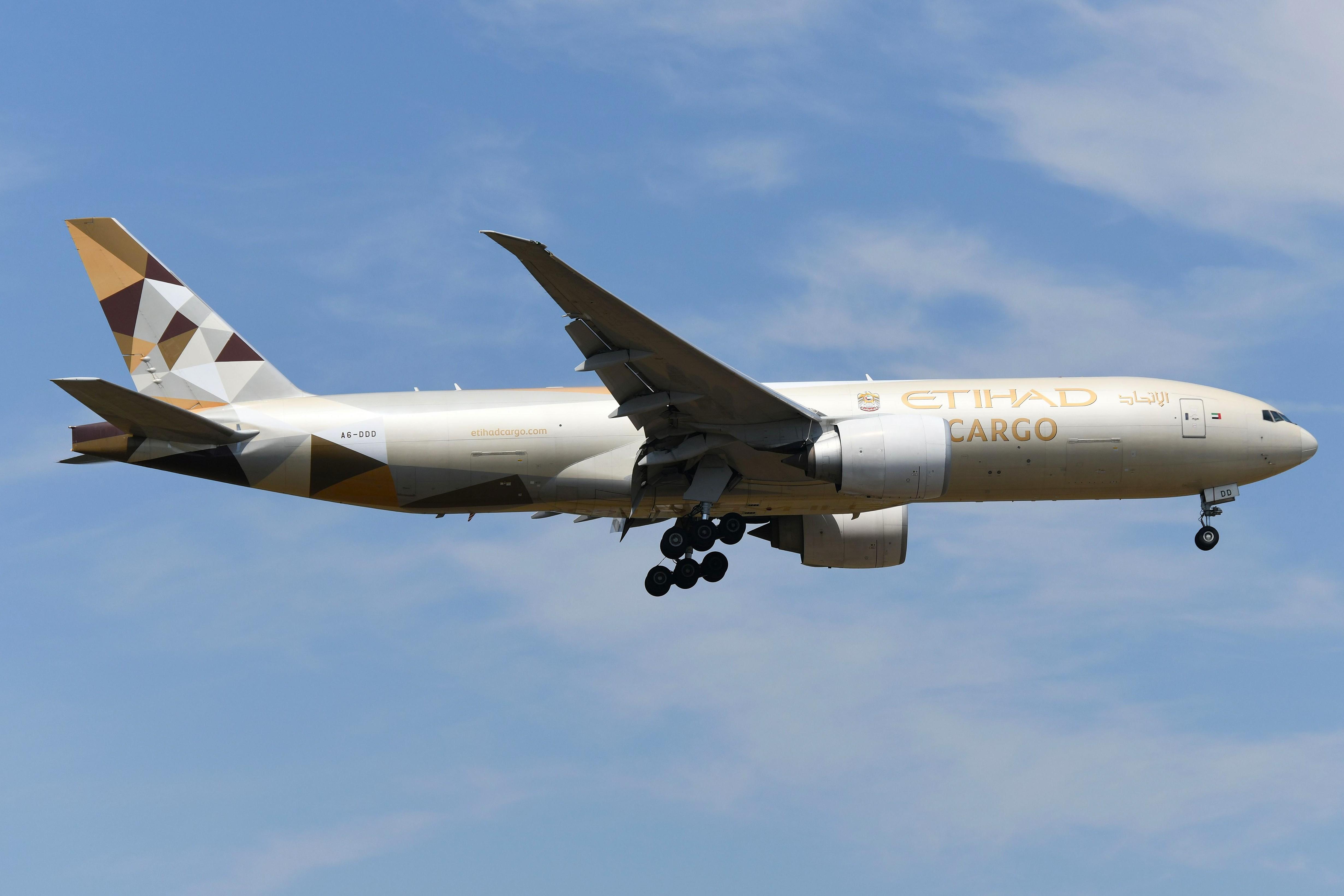A6-DDD @ EDDF - Etihad B772F landing - by FerryPNL