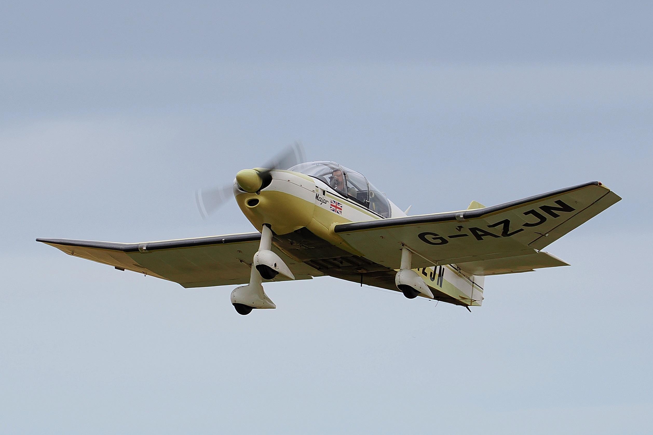 G-AZJN @ X3CX - Departing from Northrepps. - by Graham Reeve