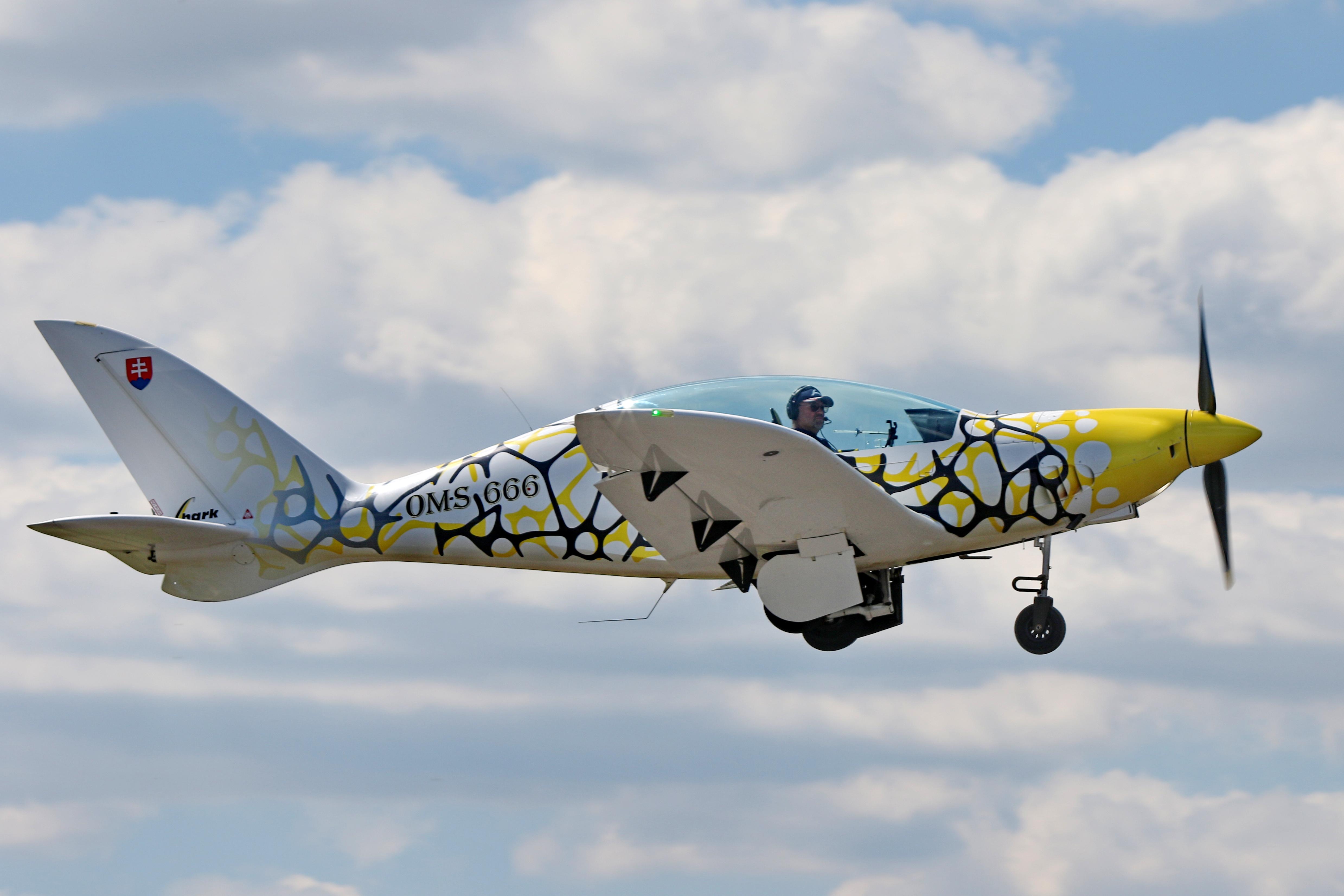 OM-S666 @ LHSA - LHSA - Szentkirályszabadja Airport, Hungary - by AttilaGroszvald/Groszi