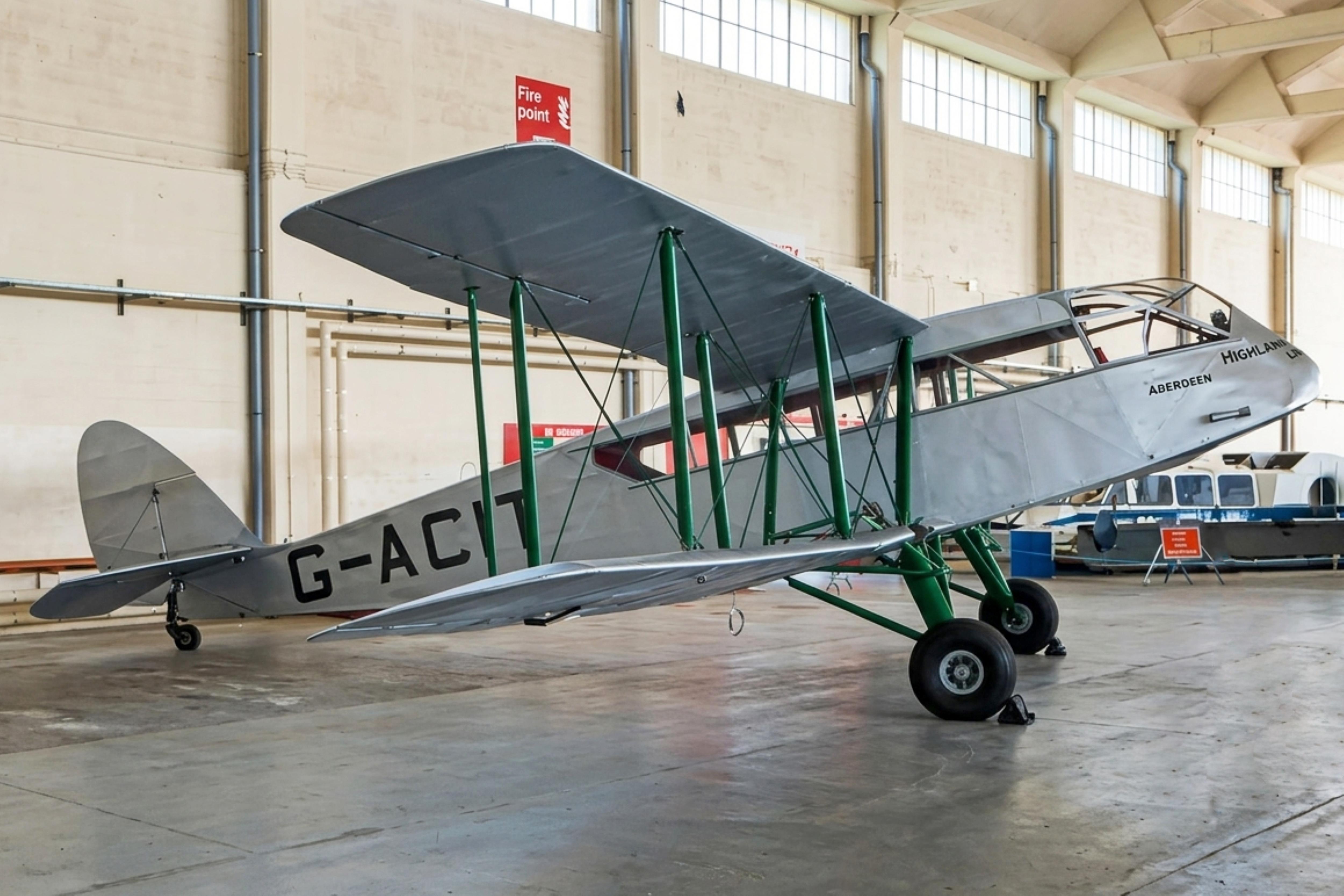 G-ACIT photo, click to enlarge