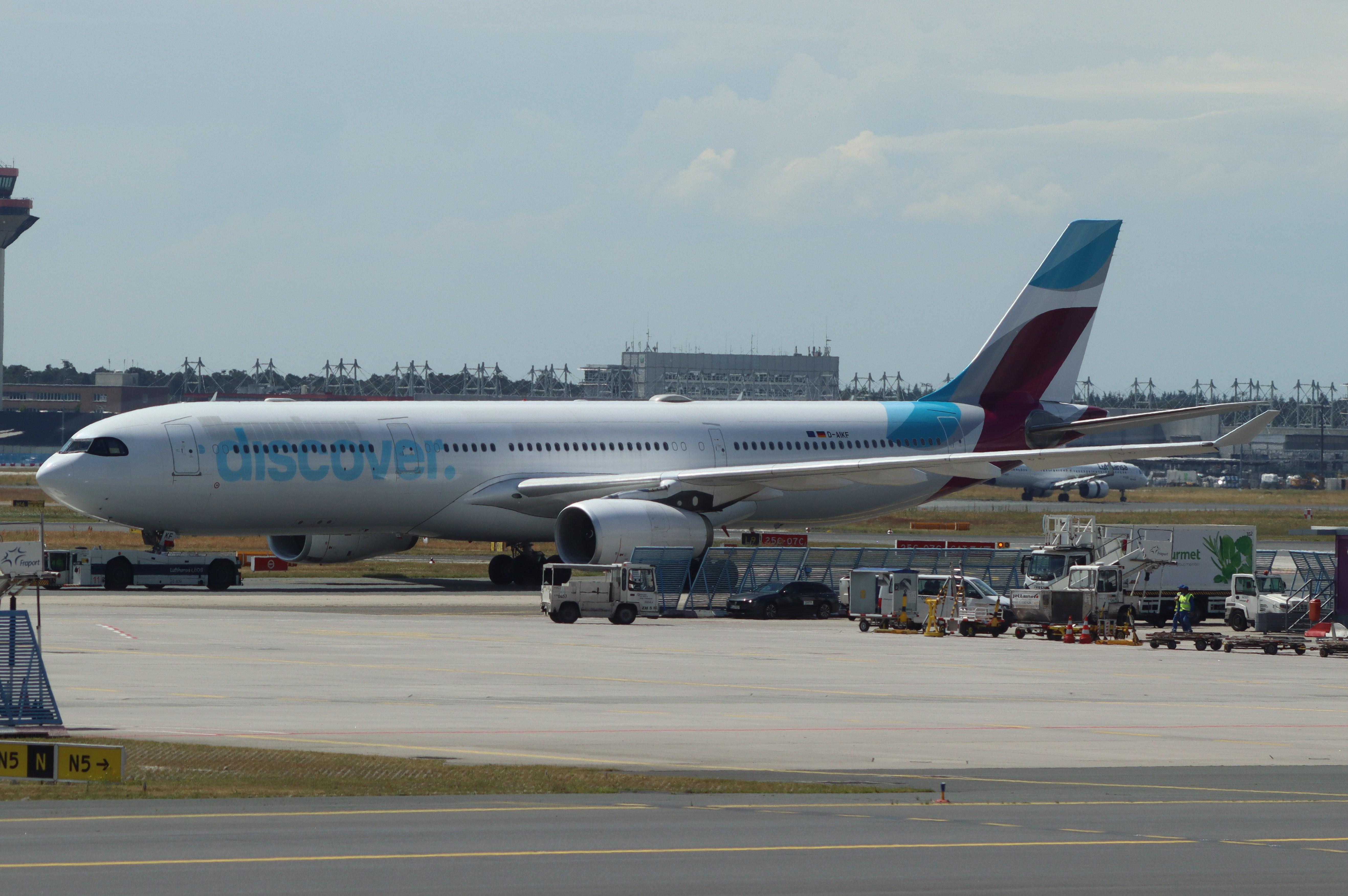 D-AIKF photo, click to enlarge