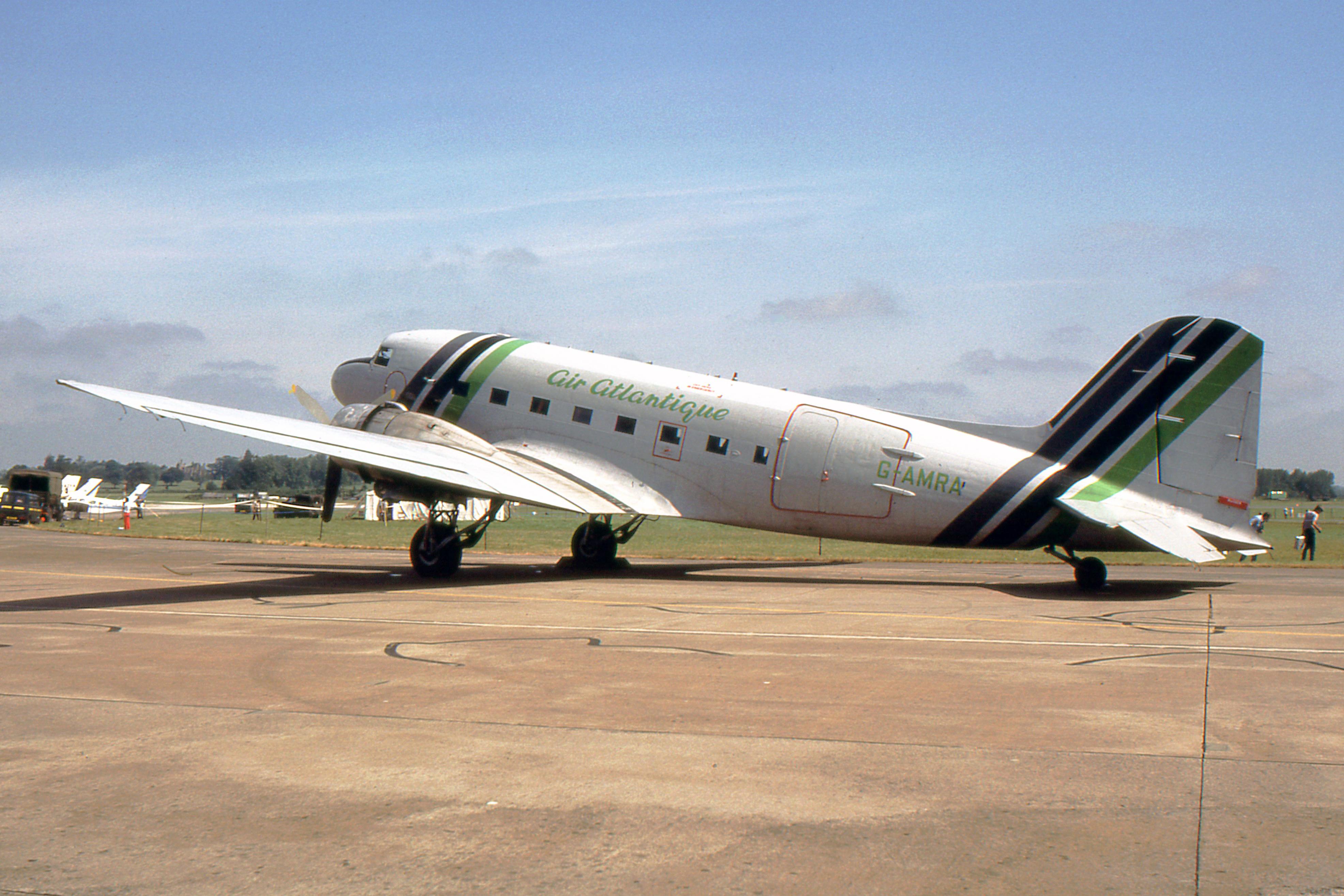 G-AMRA photo, click to enlarge