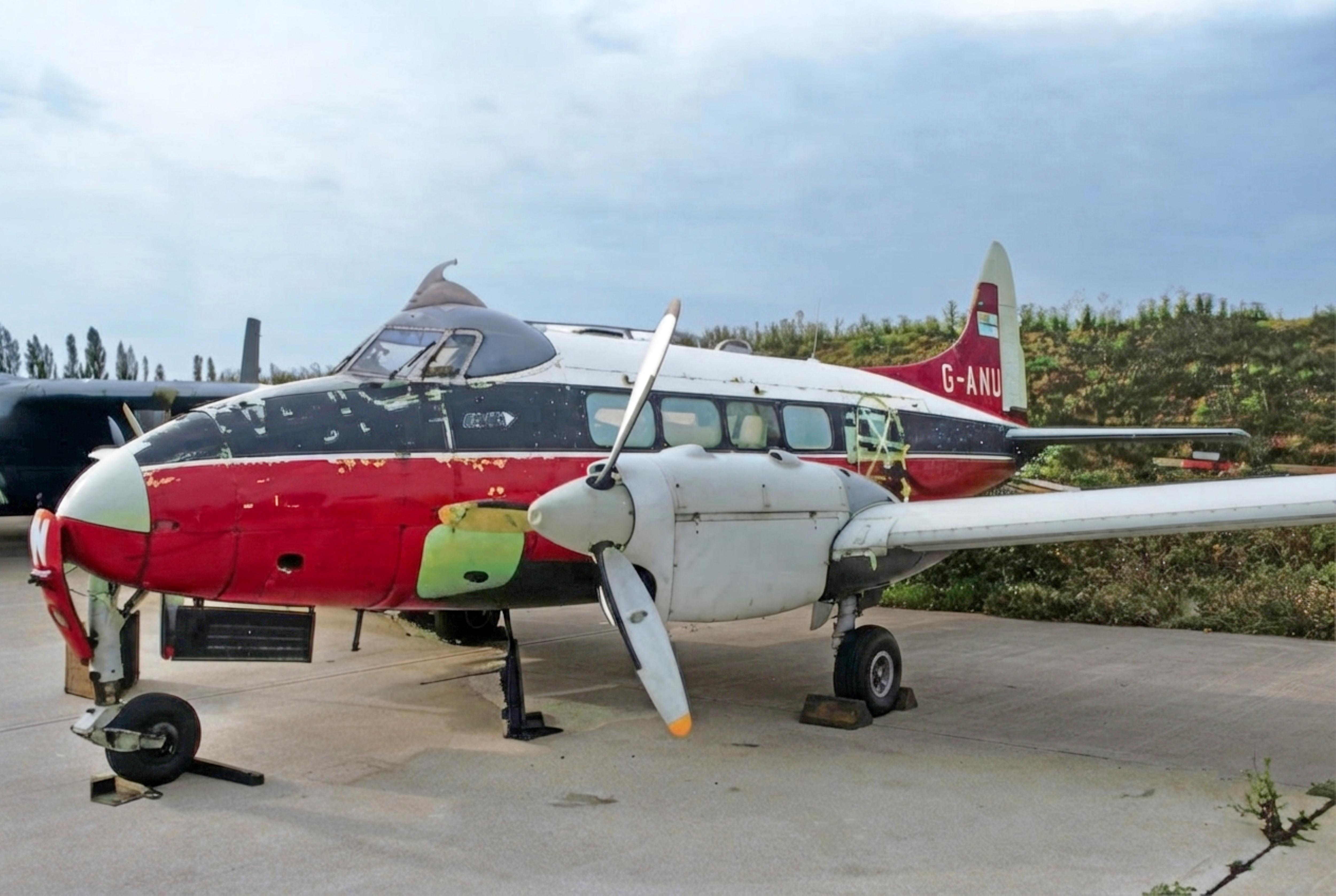 G-ANUT photo, click to enlarge