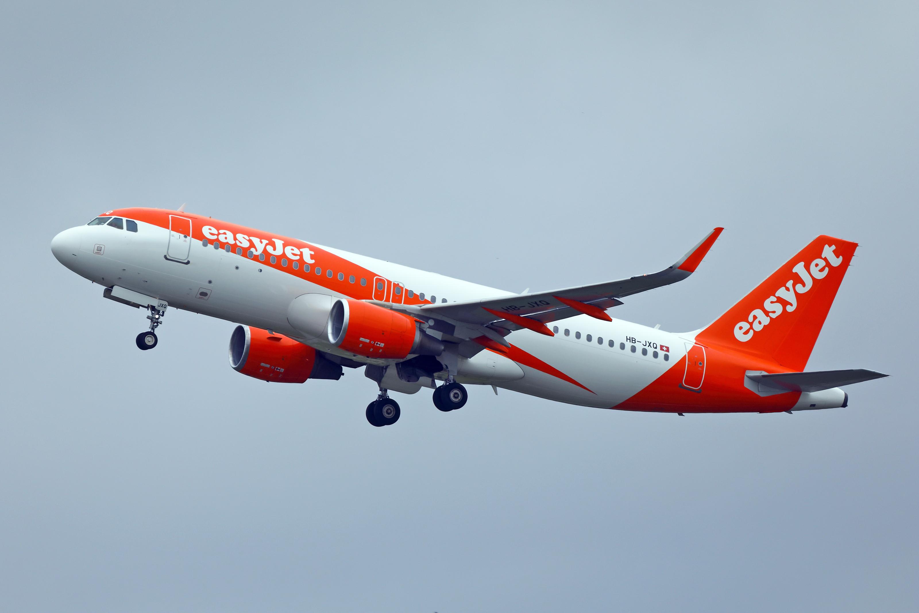 HB-JXQ photo, click to enlarge