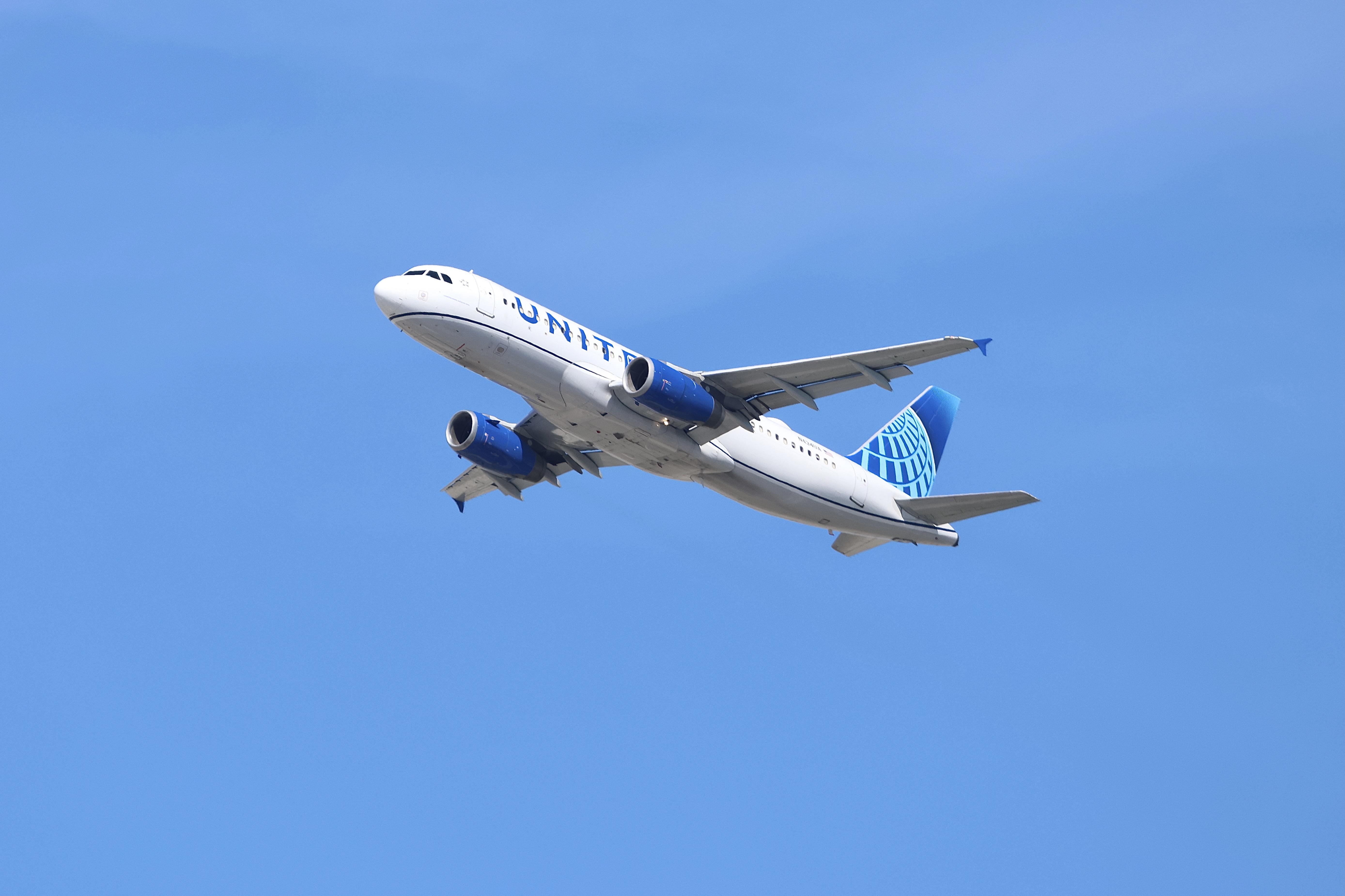 N434UA photo, click to enlarge