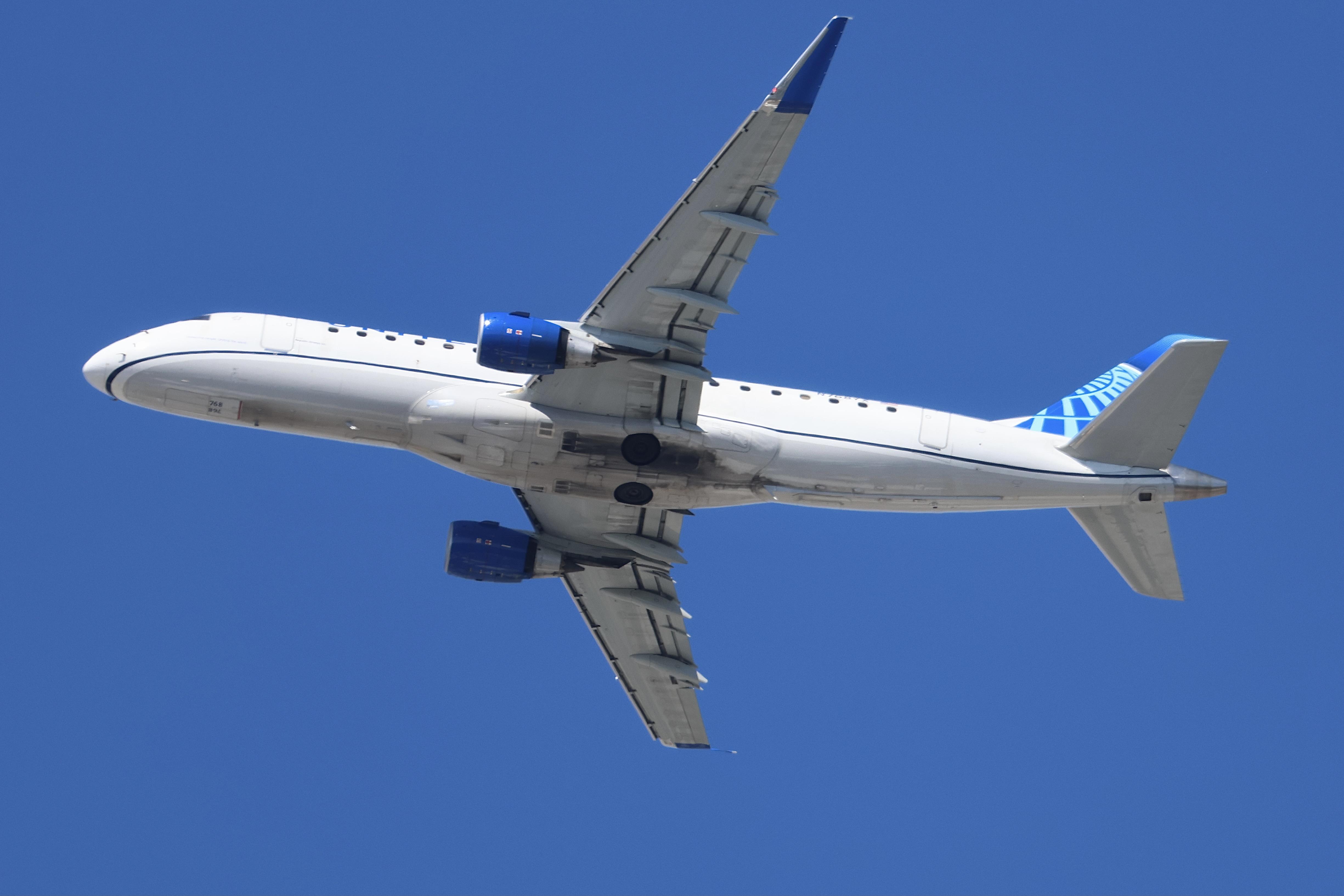 N434UA photo, click to enlarge