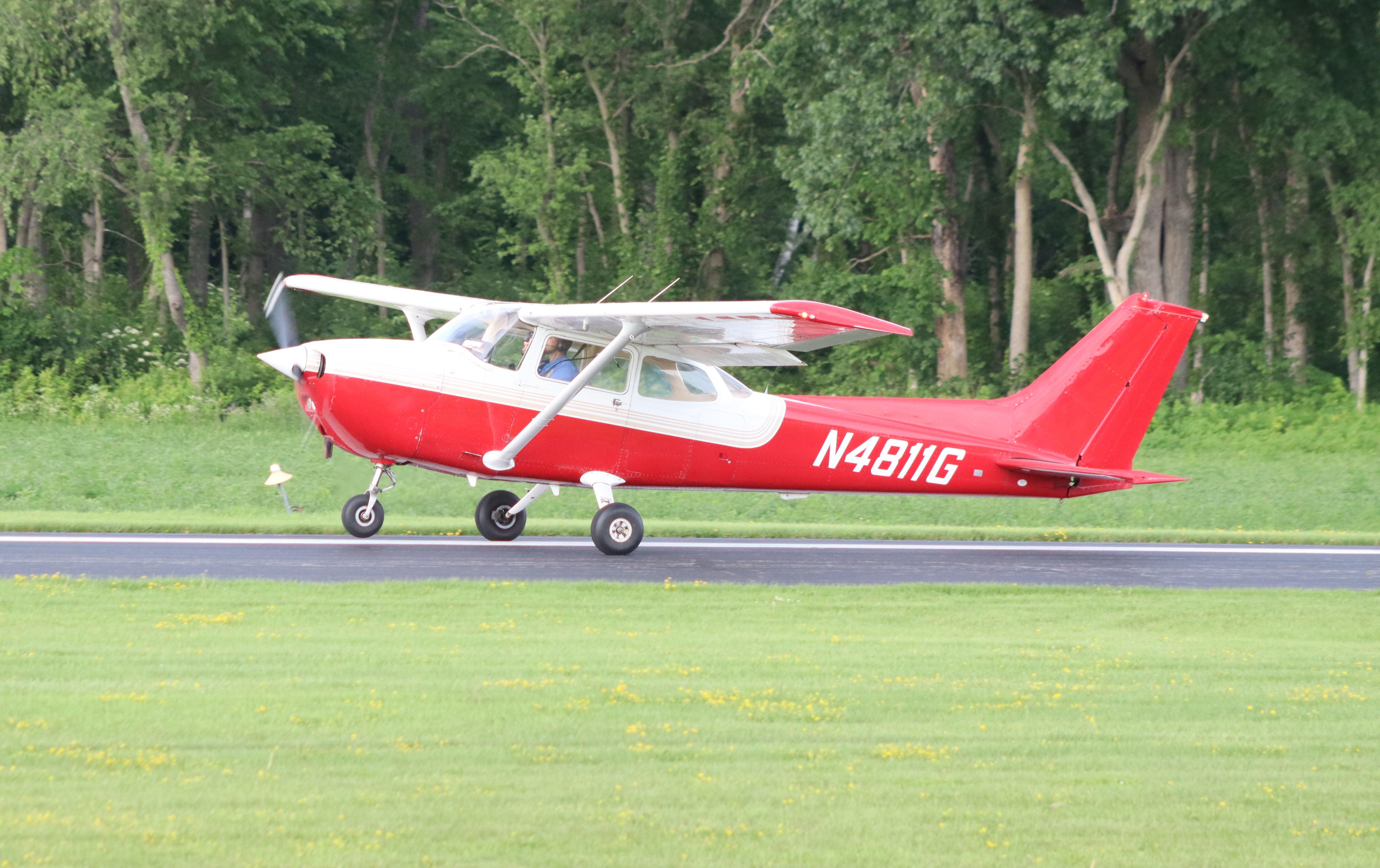 N4811G @ C77 - Cessna 172N - by MarkPasqualino