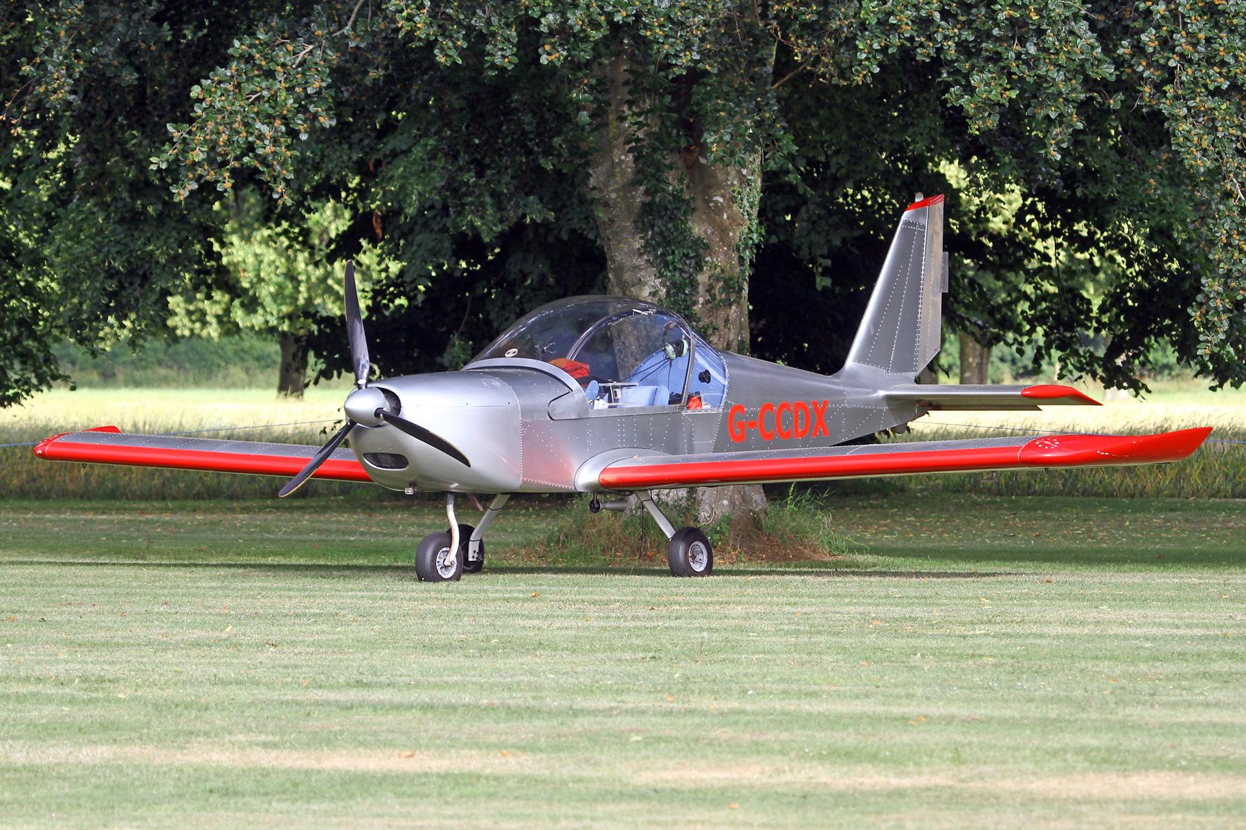 G-CCDX photo, click to enlarge