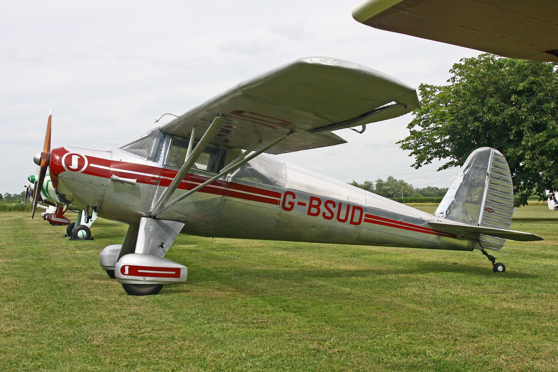 G-BSUD photo, click to enlarge