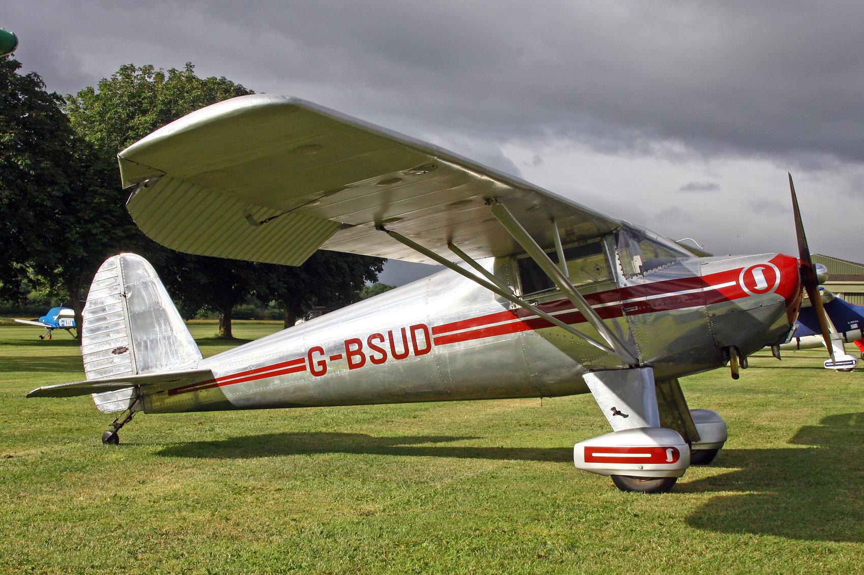 G-BSUD photo, click to enlarge