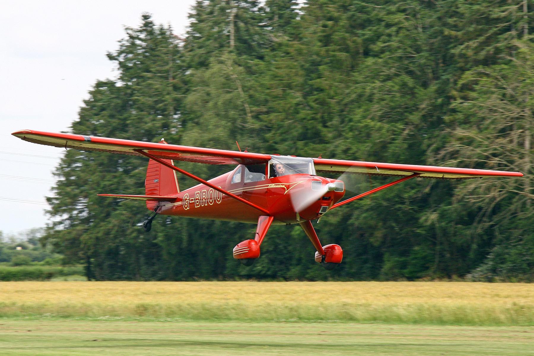 G-BROO photo, click to enlarge