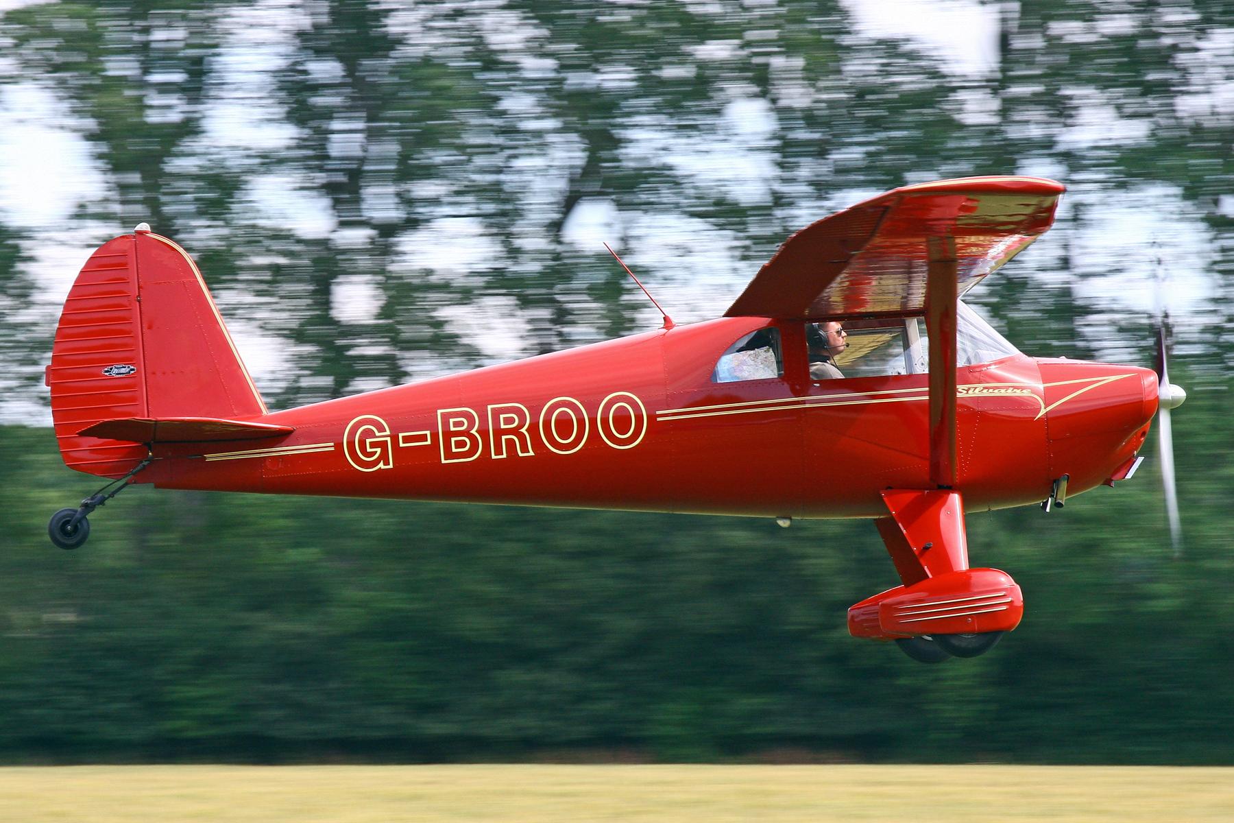 G-BROO photo, click to enlarge