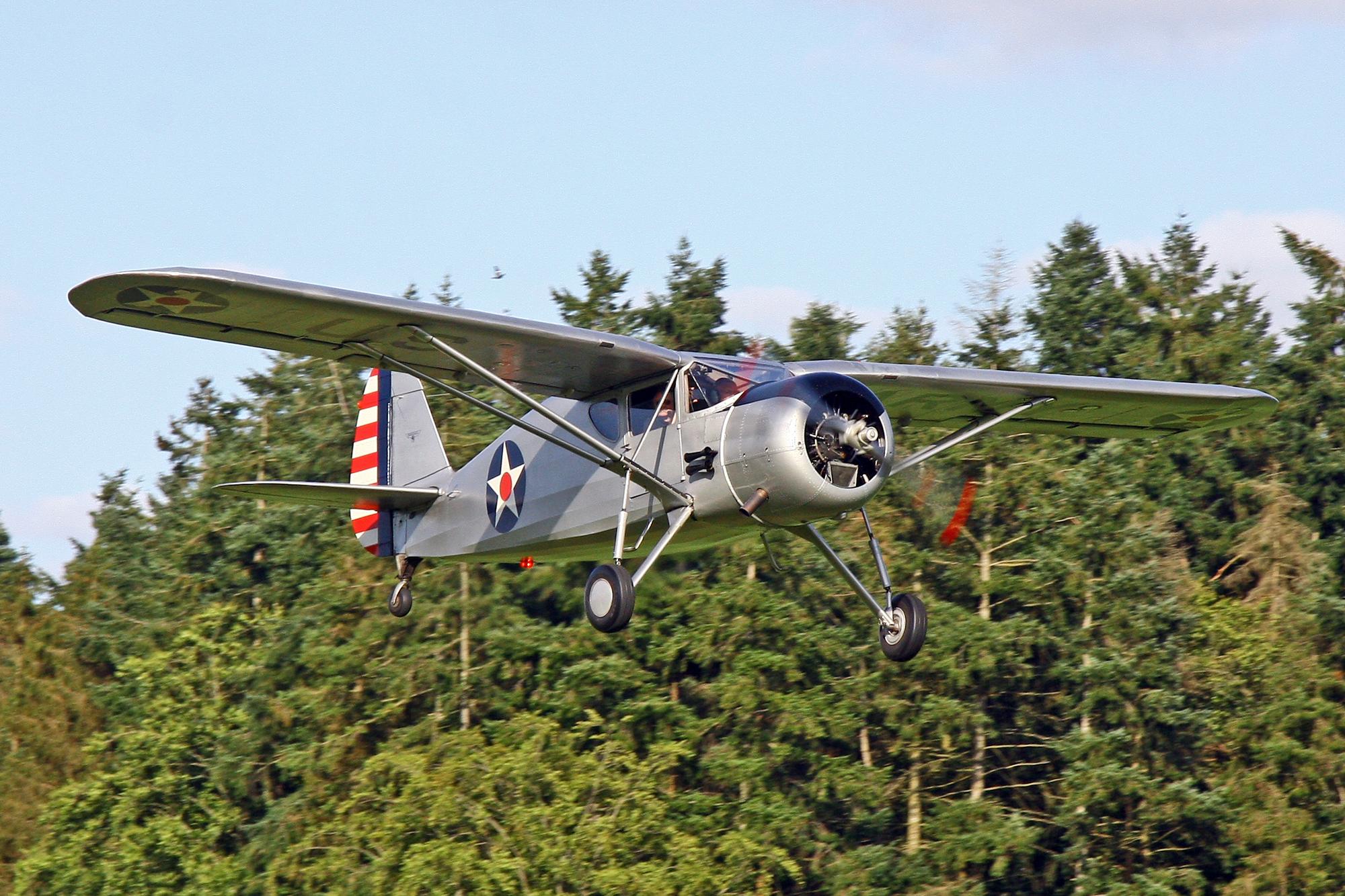 G-CLMZ photo, click to enlarge