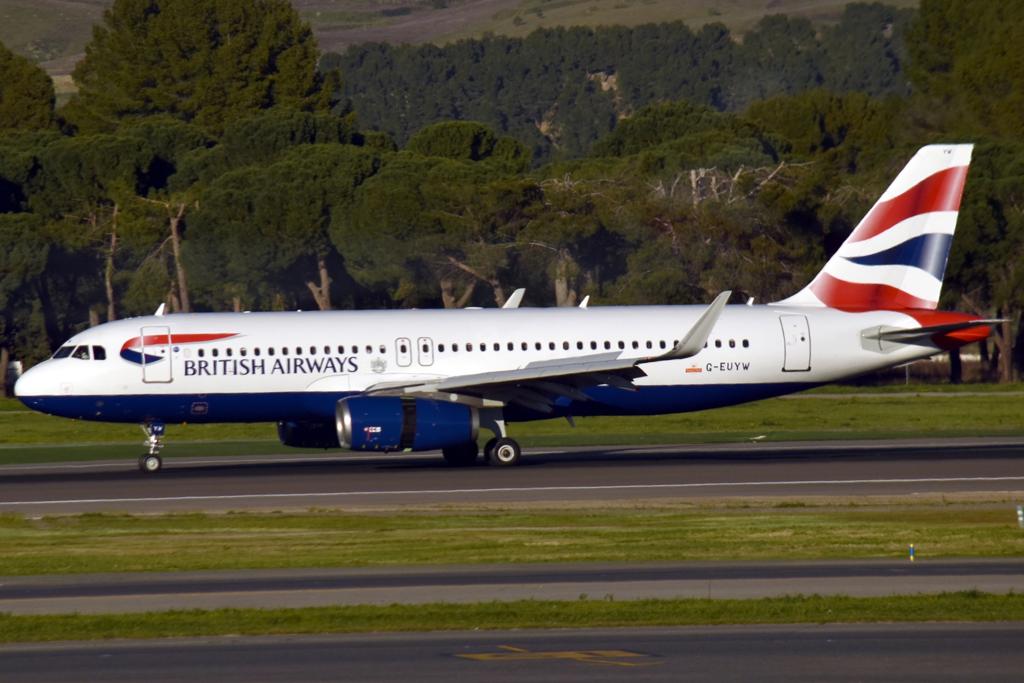 G-EUYW @ LEMD - Taxiing - by micka2b