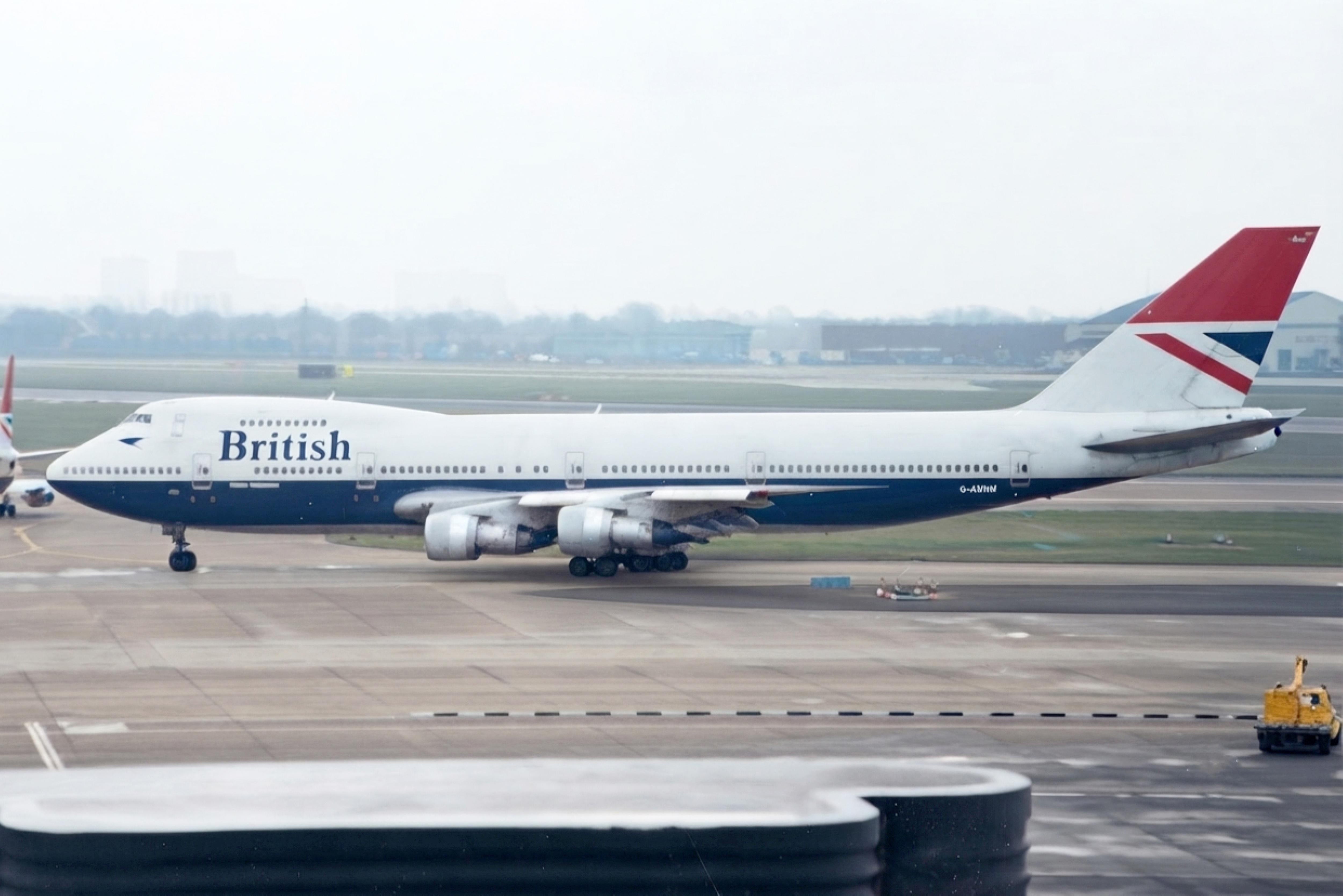 G-AWNM @ EGLL - G-AWNM 1973 B747-100 BA LHR 
 - by PhilR