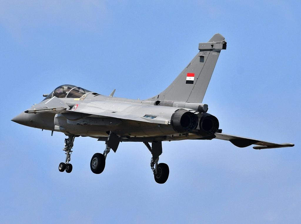 EM17 photo, click to enlarge