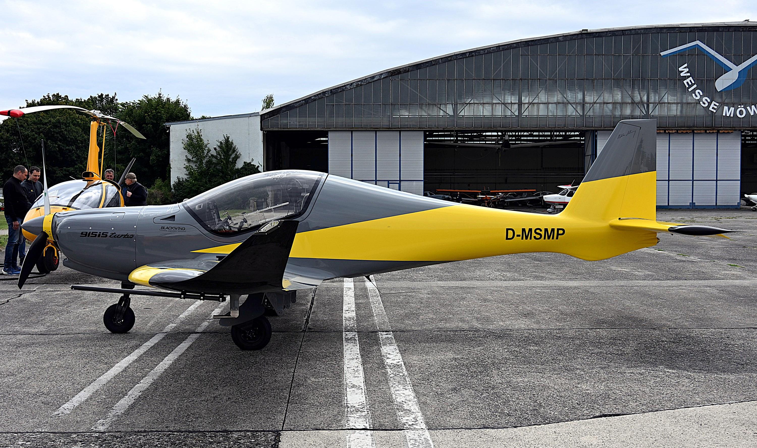 D-MSMP @ LOLW - Blackwing with a yellow tail at the Rotax Days 2025, Wels, Austria - by ReinhardJost