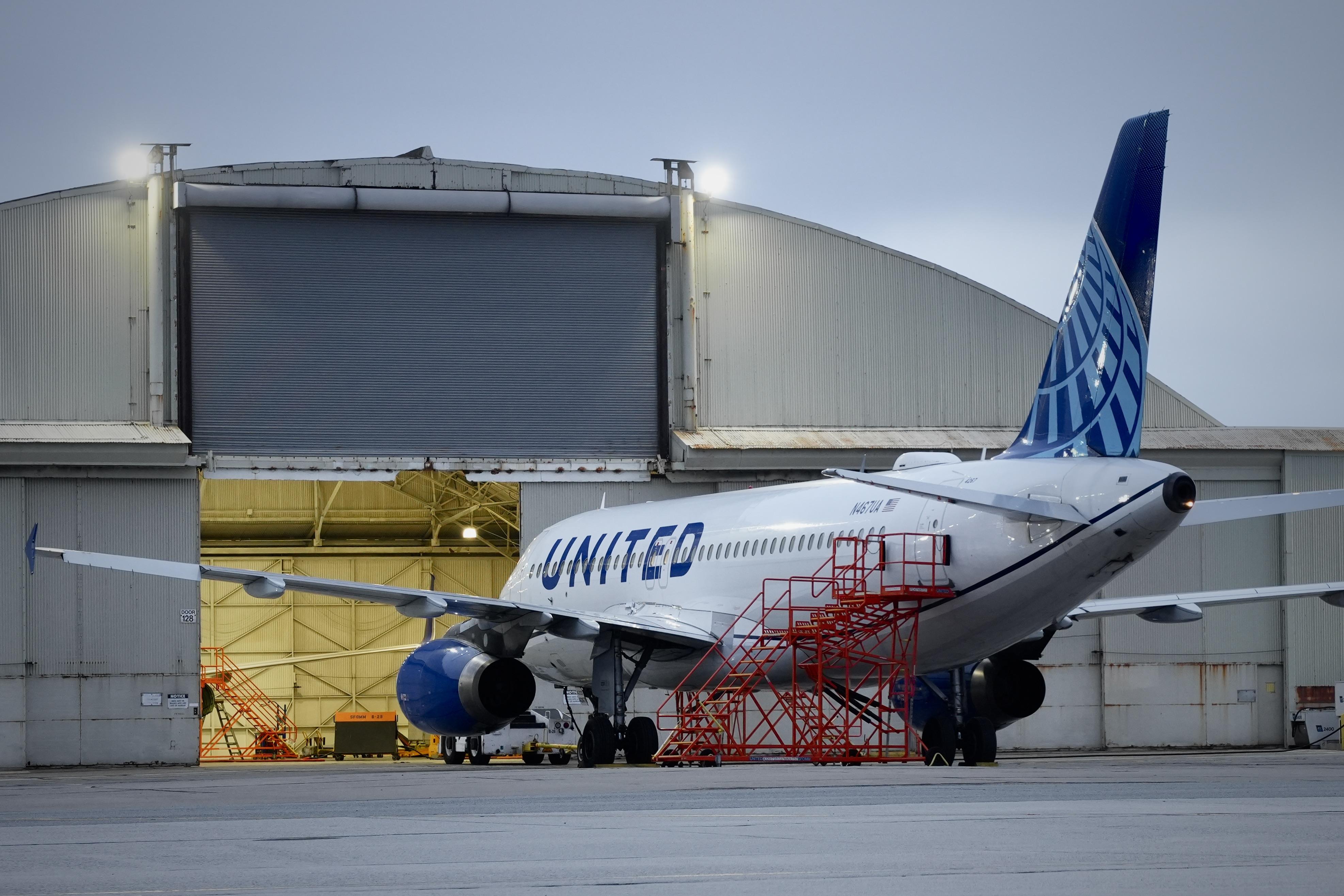 N467UA @ KSFO - SFO 2026 - by ClaytonEddy
