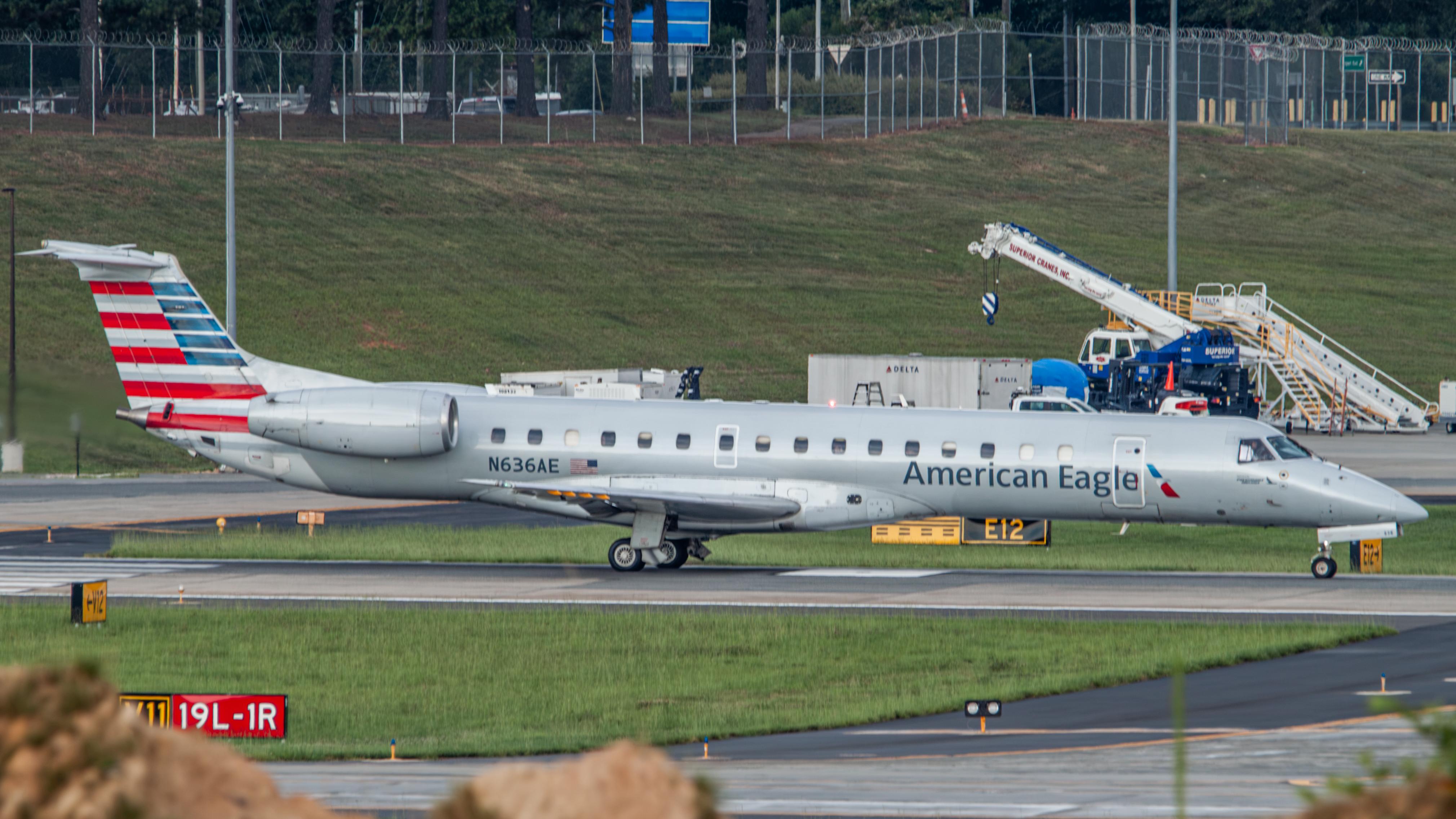 N636AE @ KCLT - American Eagle/Piedmont ERJ-145 - by AviationLover50