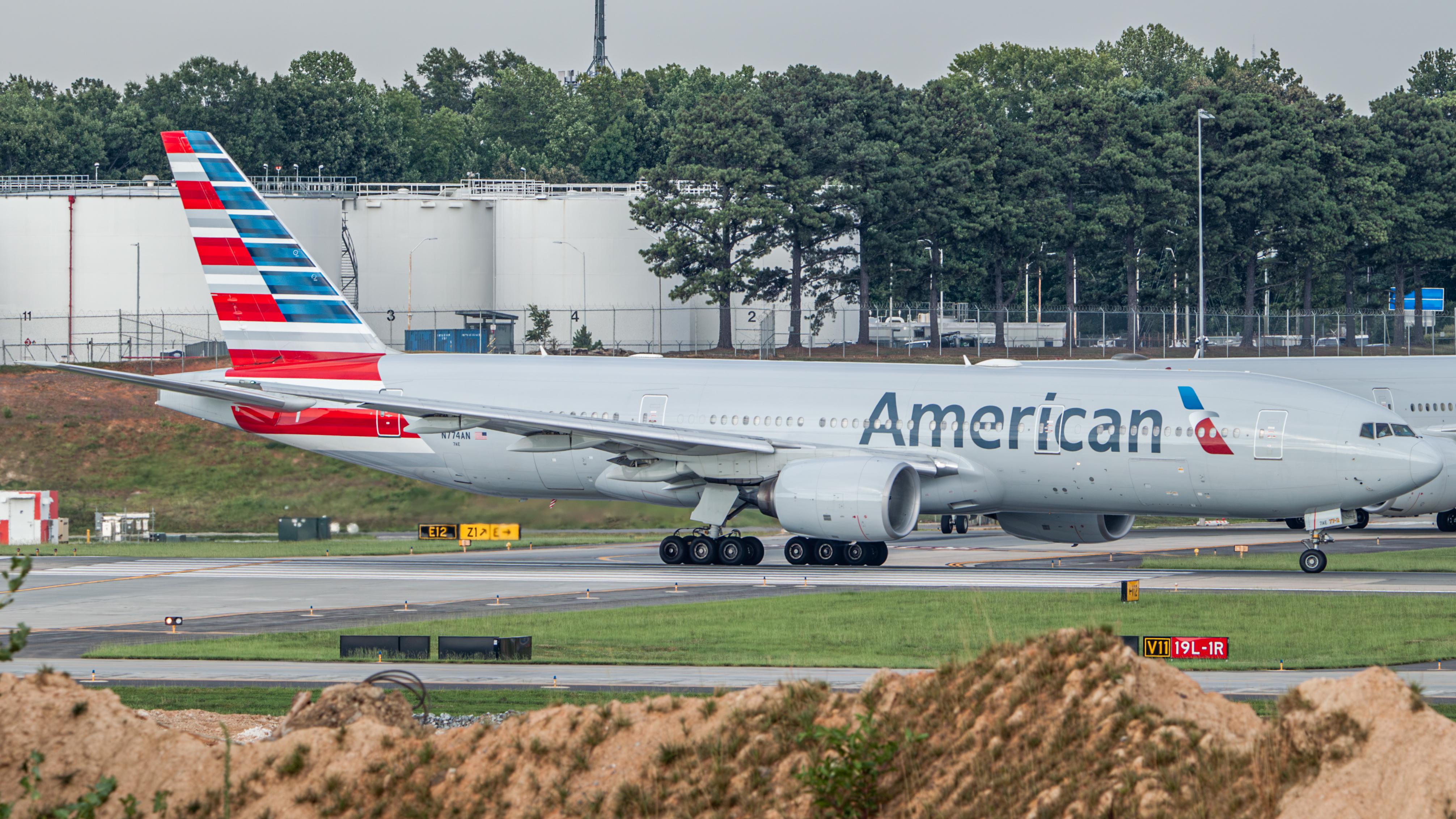 N774AN @ KCLT - American 772ER - by AviationLover50