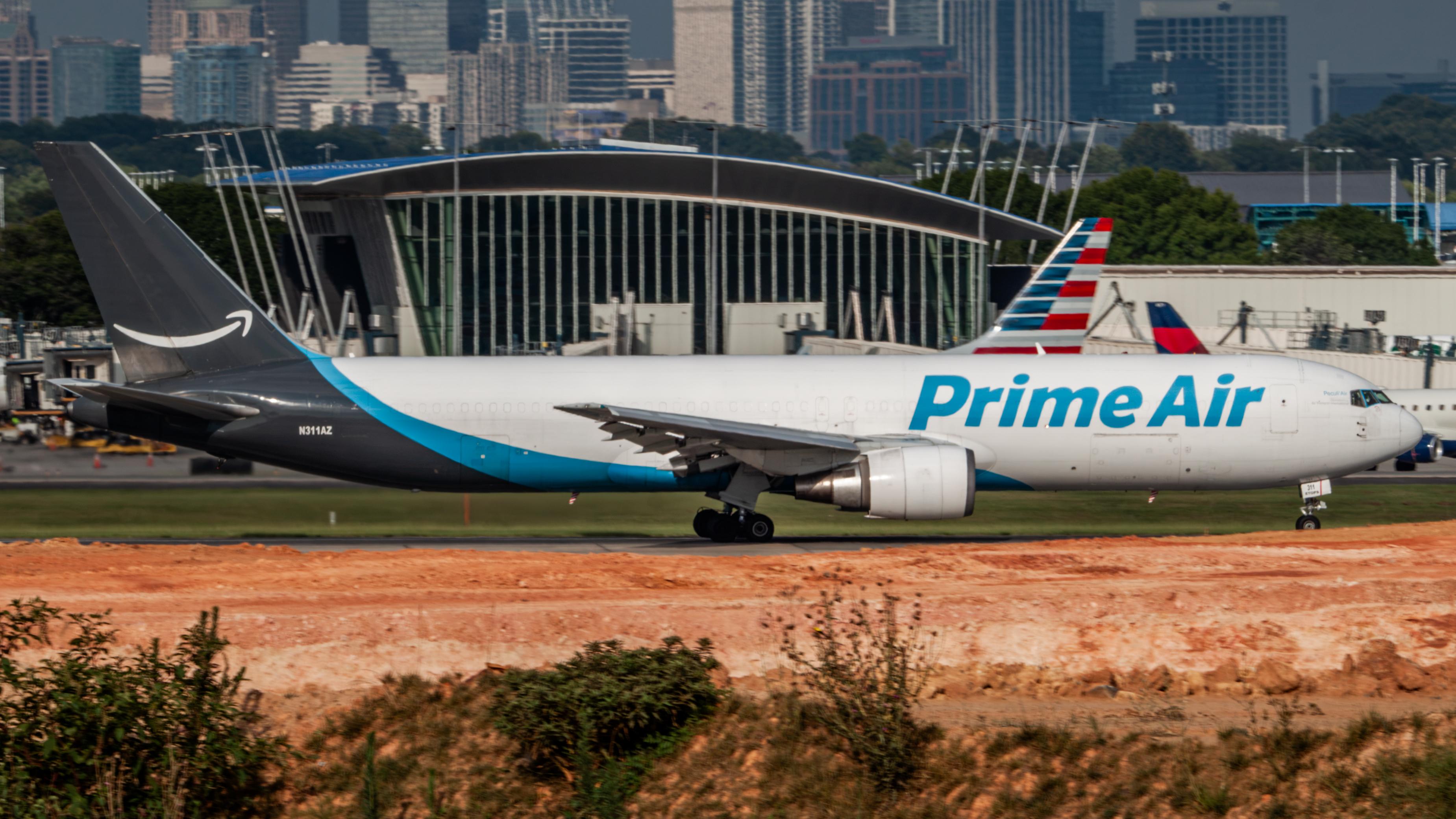 N311AZ @ KCLT - Amazon 763F - by AviationLover50