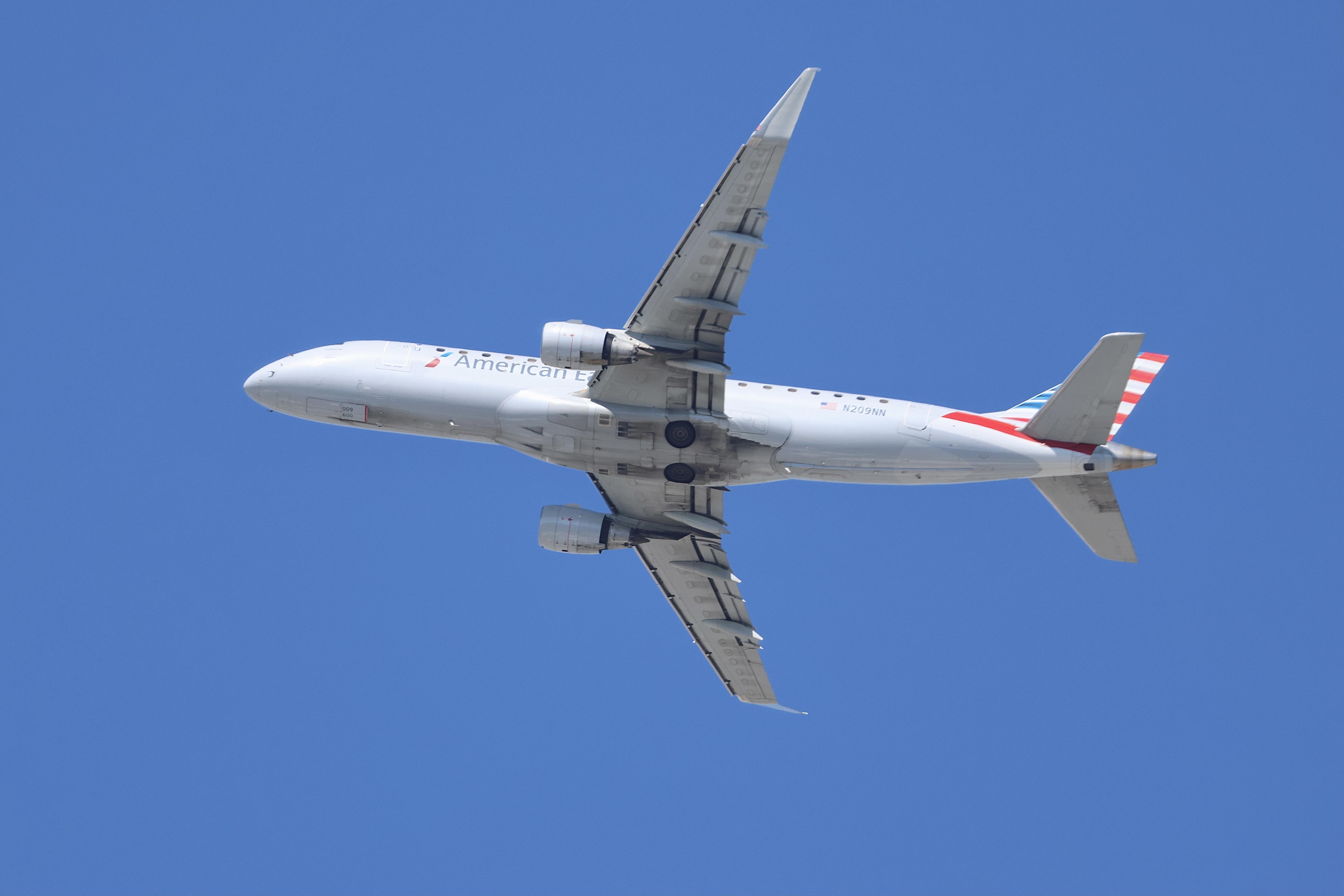 N209NN photo, click to enlarge