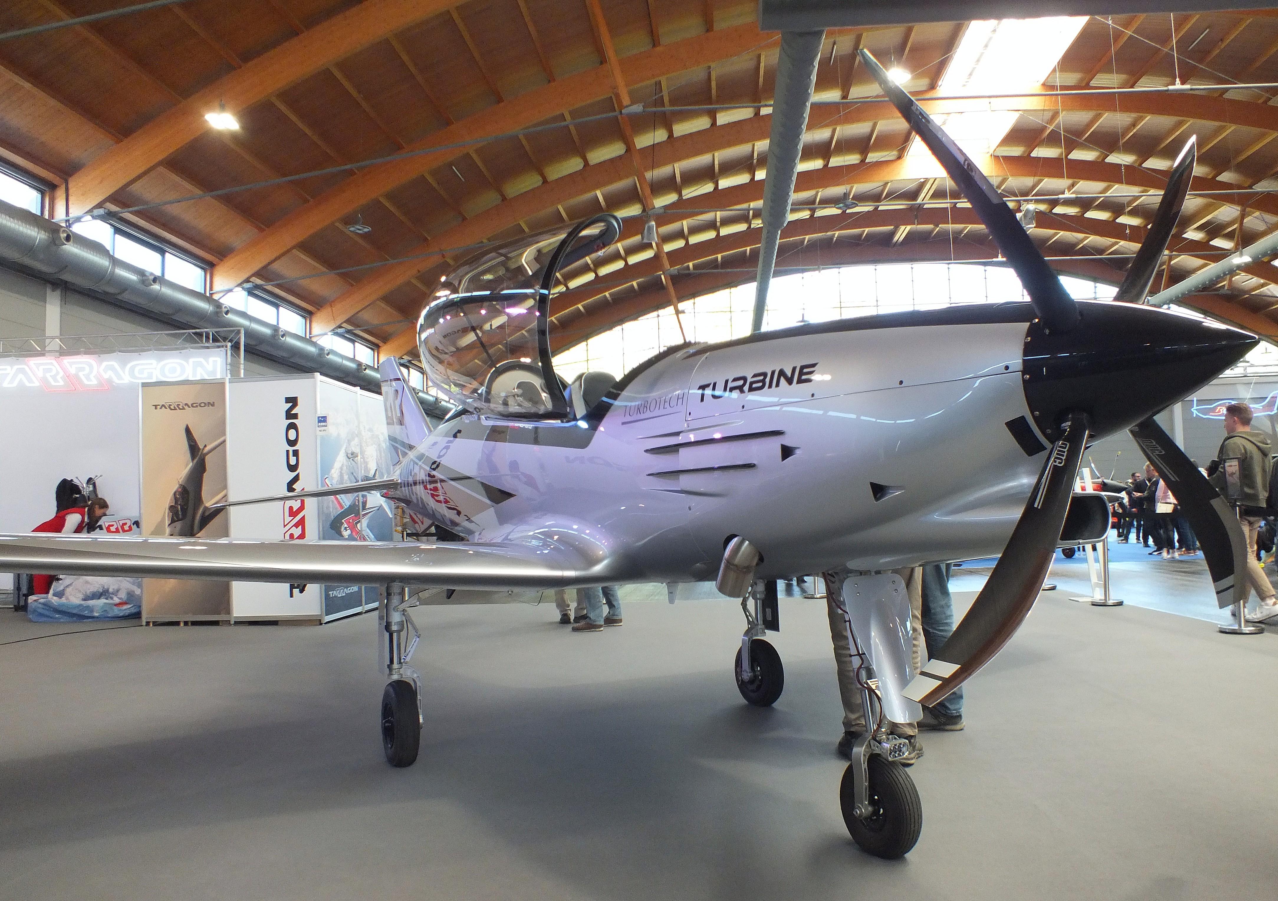 W67CLJ @ EDNY - Pelegrin Tarragon Turbine prototype at the AERO 2026, Friedrichshafen - by iwarnecke