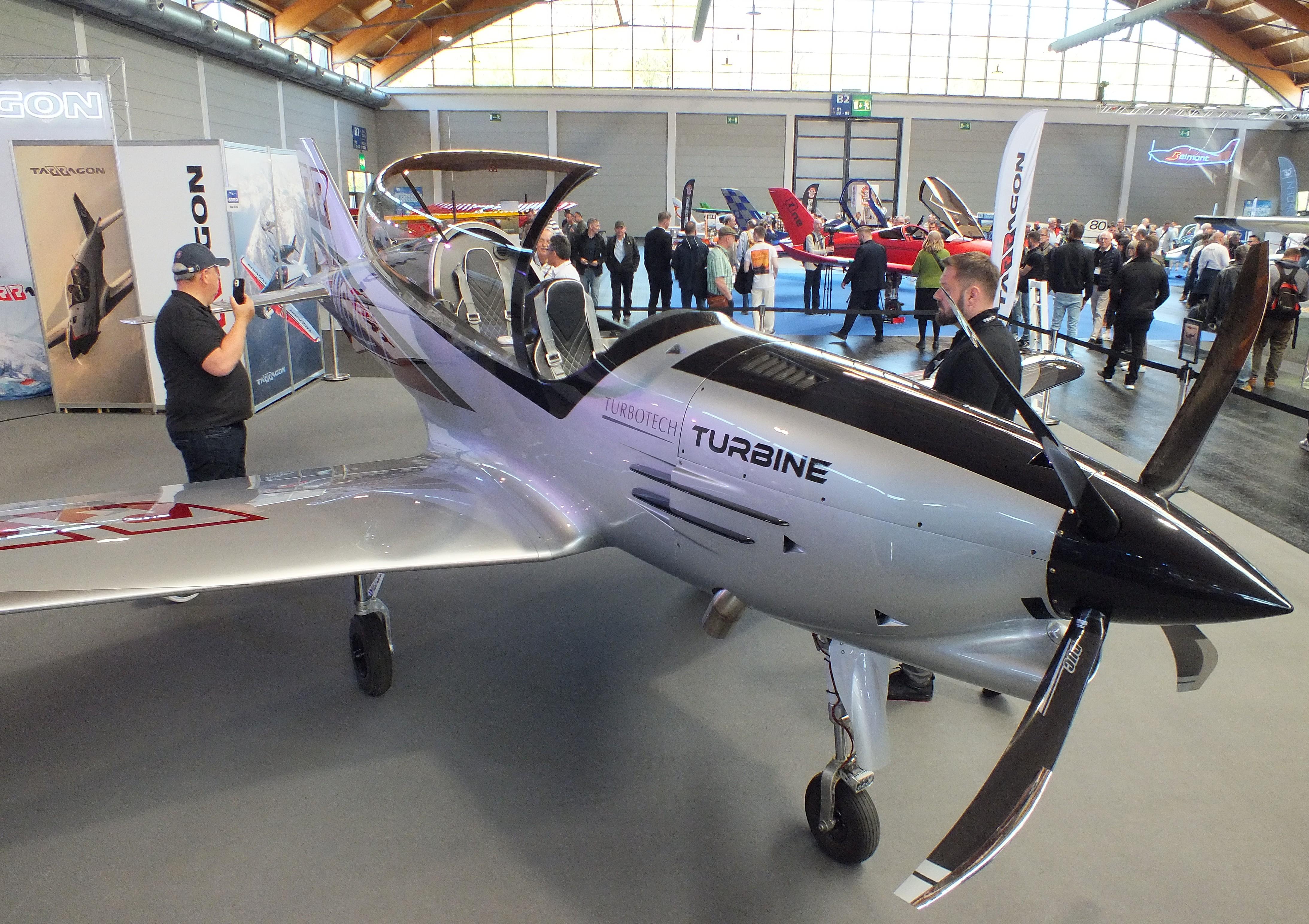 W67CLJ @ EDNY - Pelegrin Tarragon Turbine prototype at the AERO 2026, Friedrichshafen - by iwarnecke