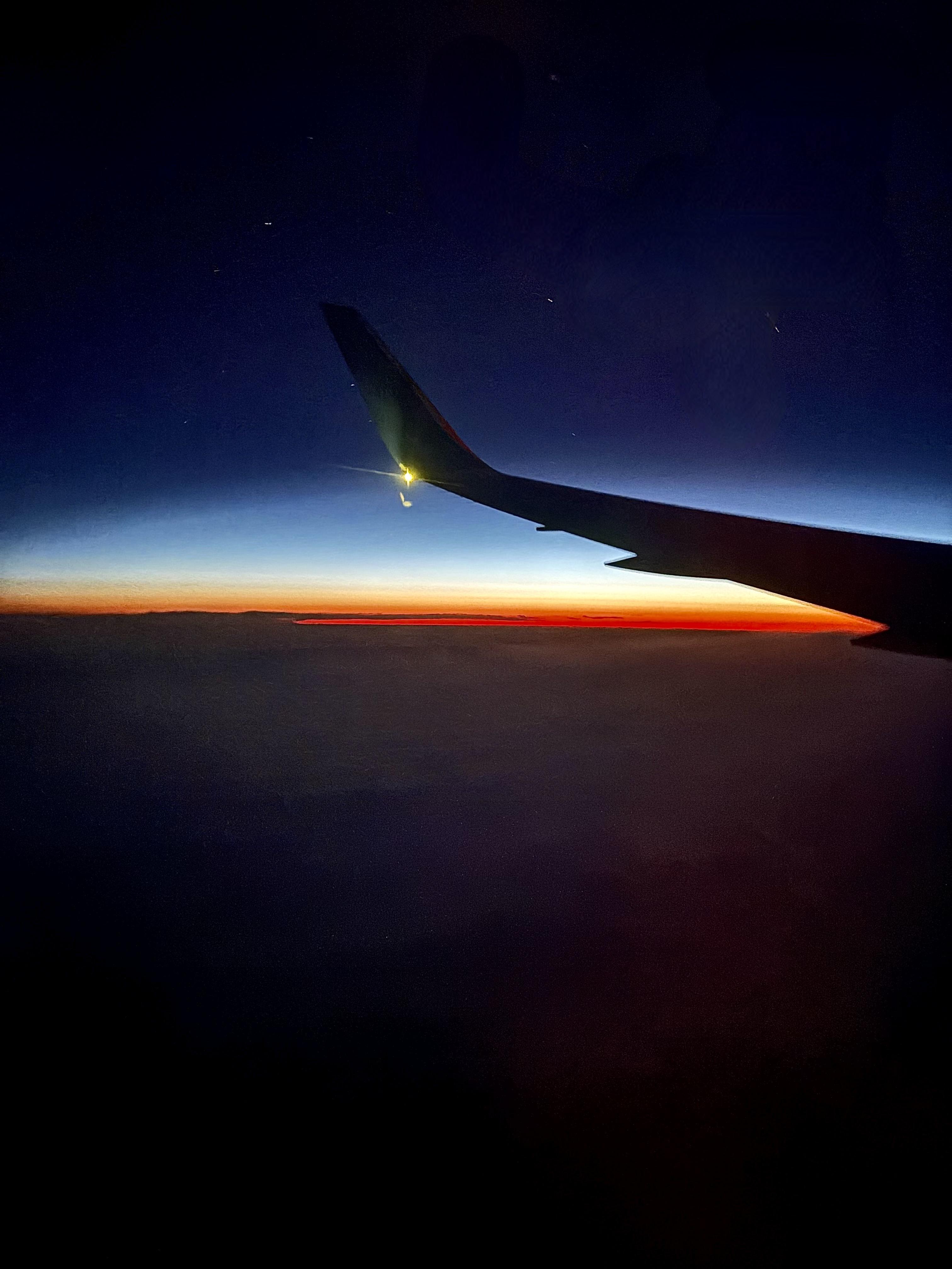 N676UA photo, click to enlarge