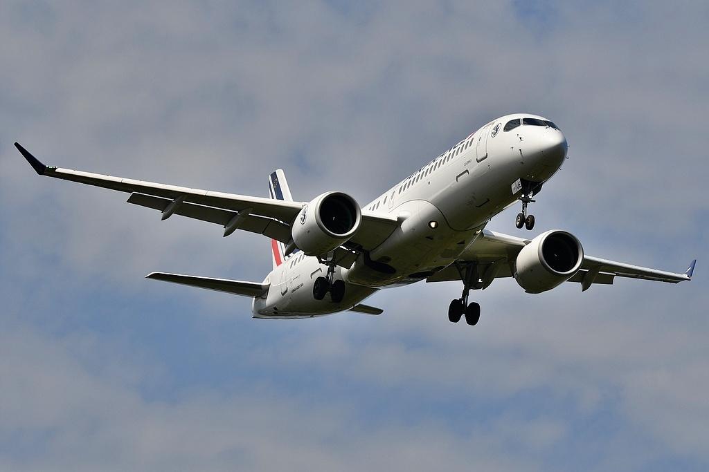 F-HZUE photo, click to enlarge