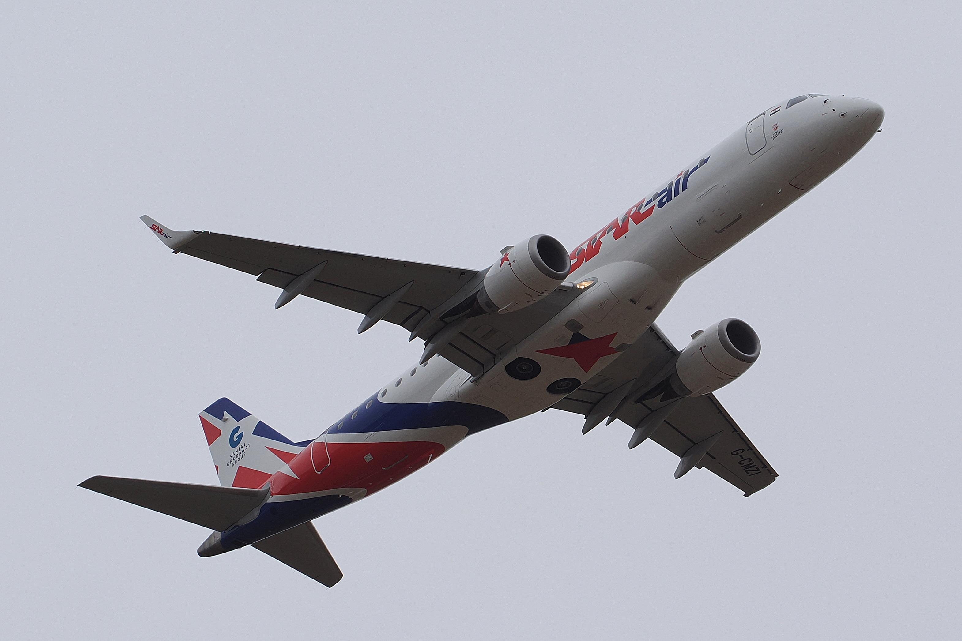 G-CMZI @ EGSH - Departing from Norwich. - by Graham Reeve