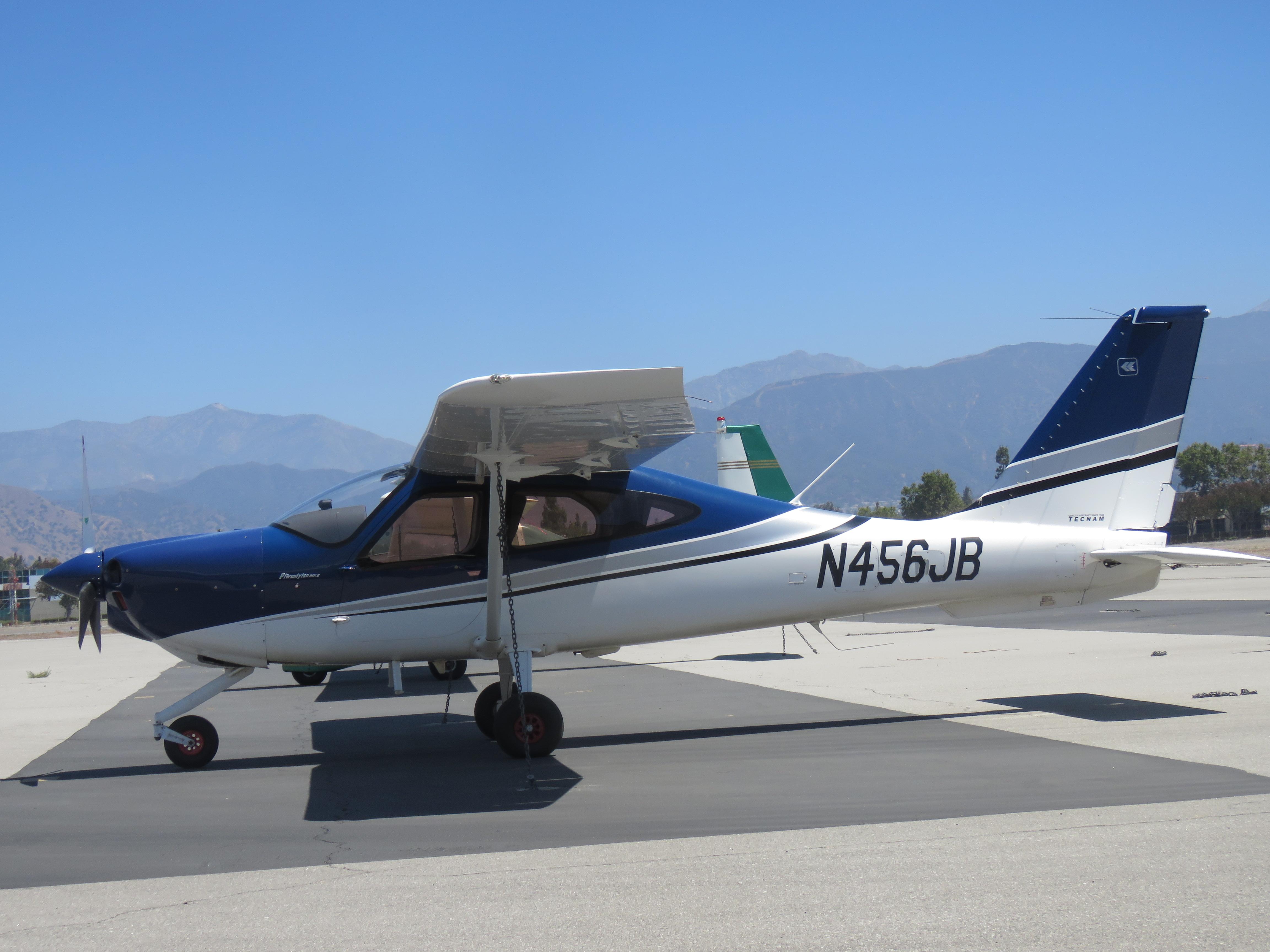 N456JB photo, click to enlarge