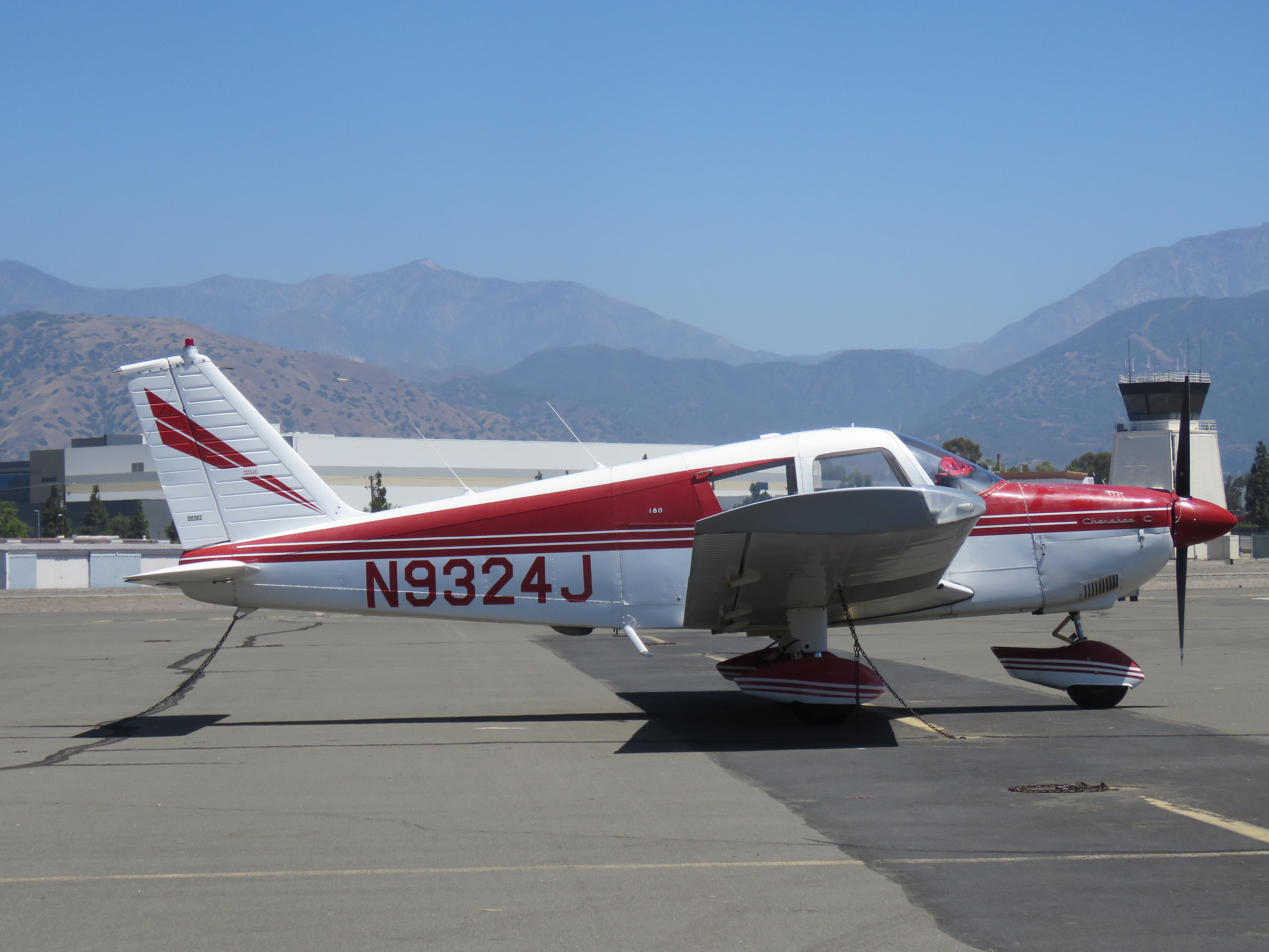 N9324J photo, click to enlarge