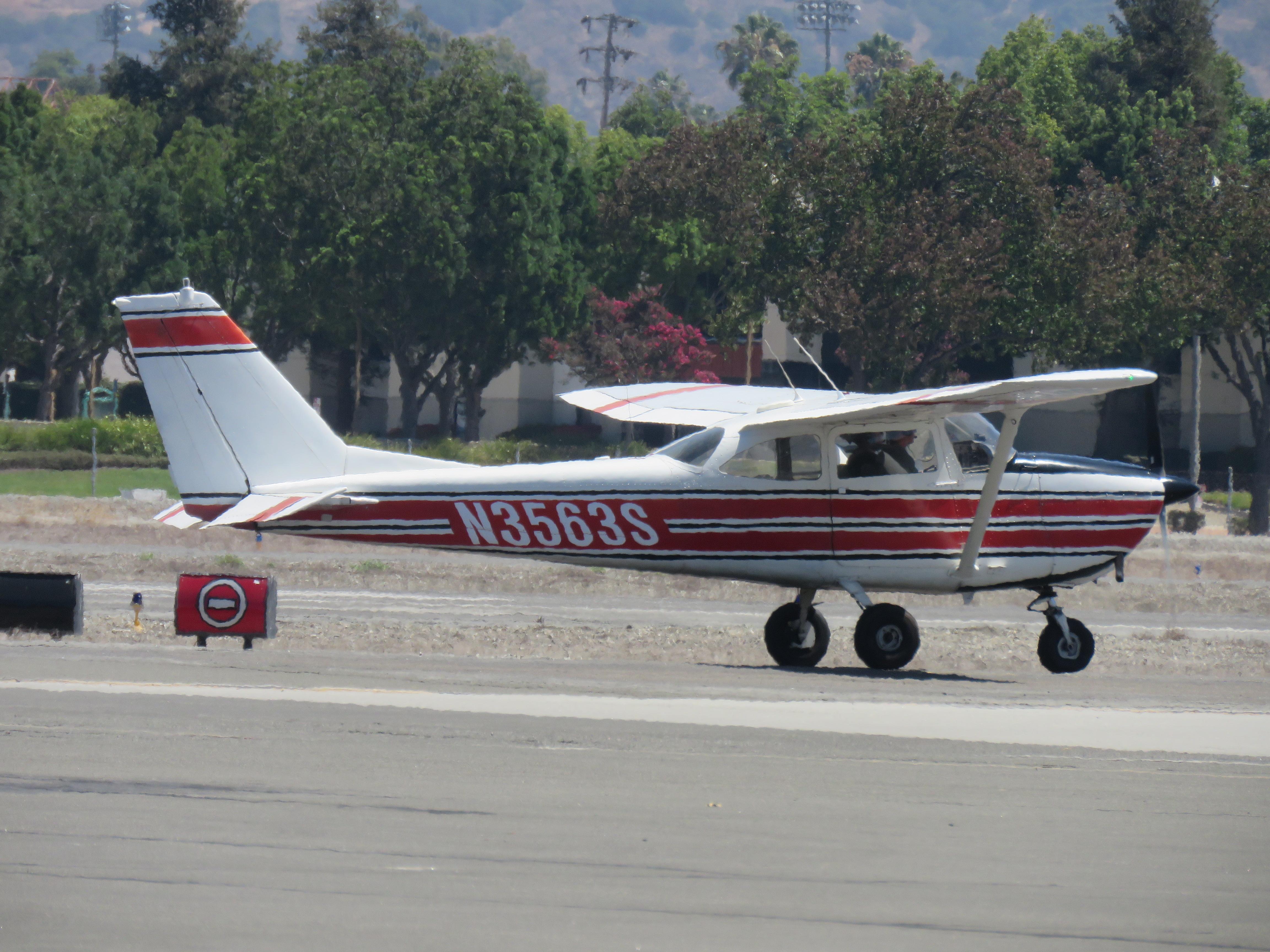 N3563S photo, click to enlarge