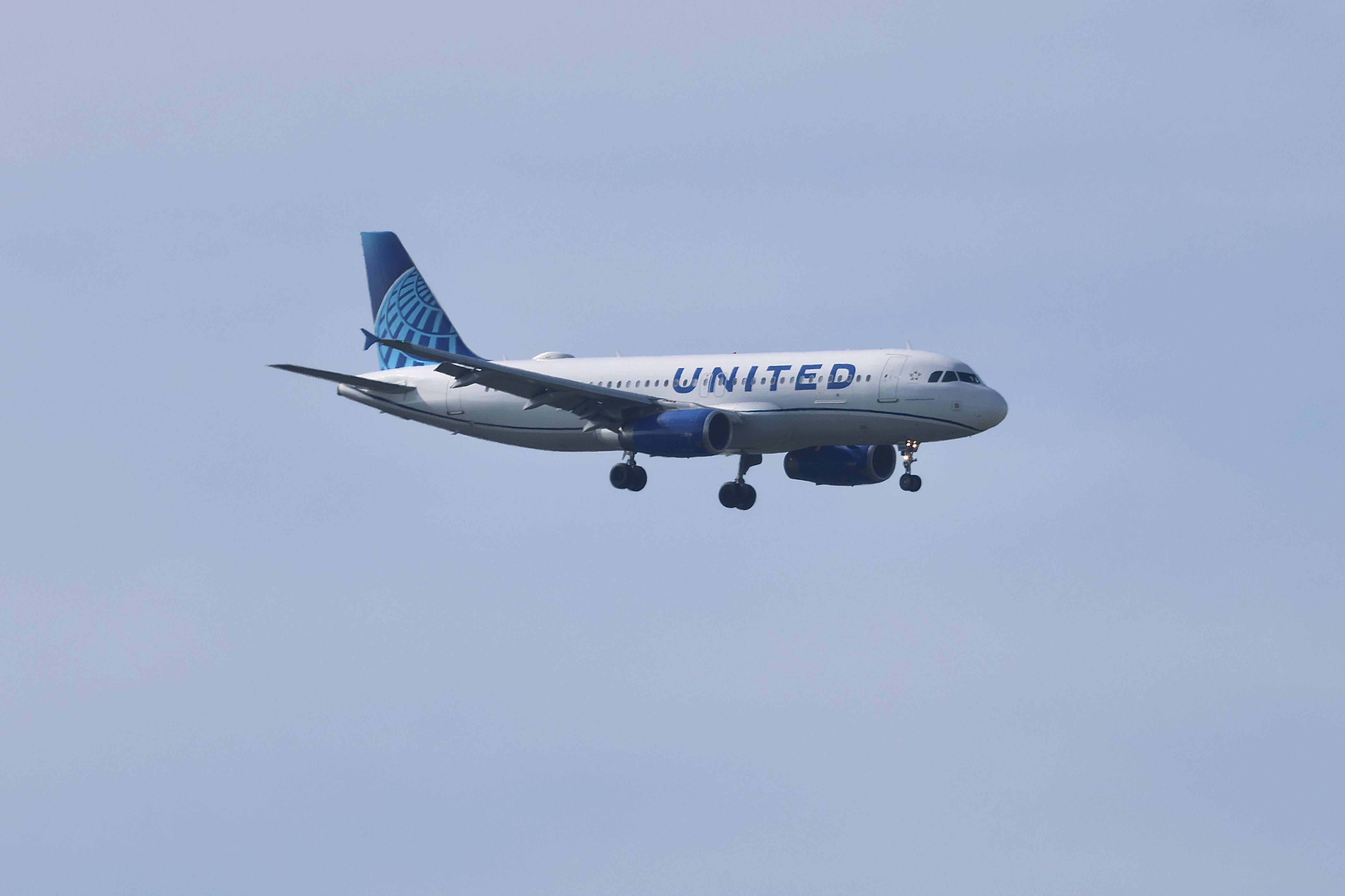 N481UA photo, click to enlarge