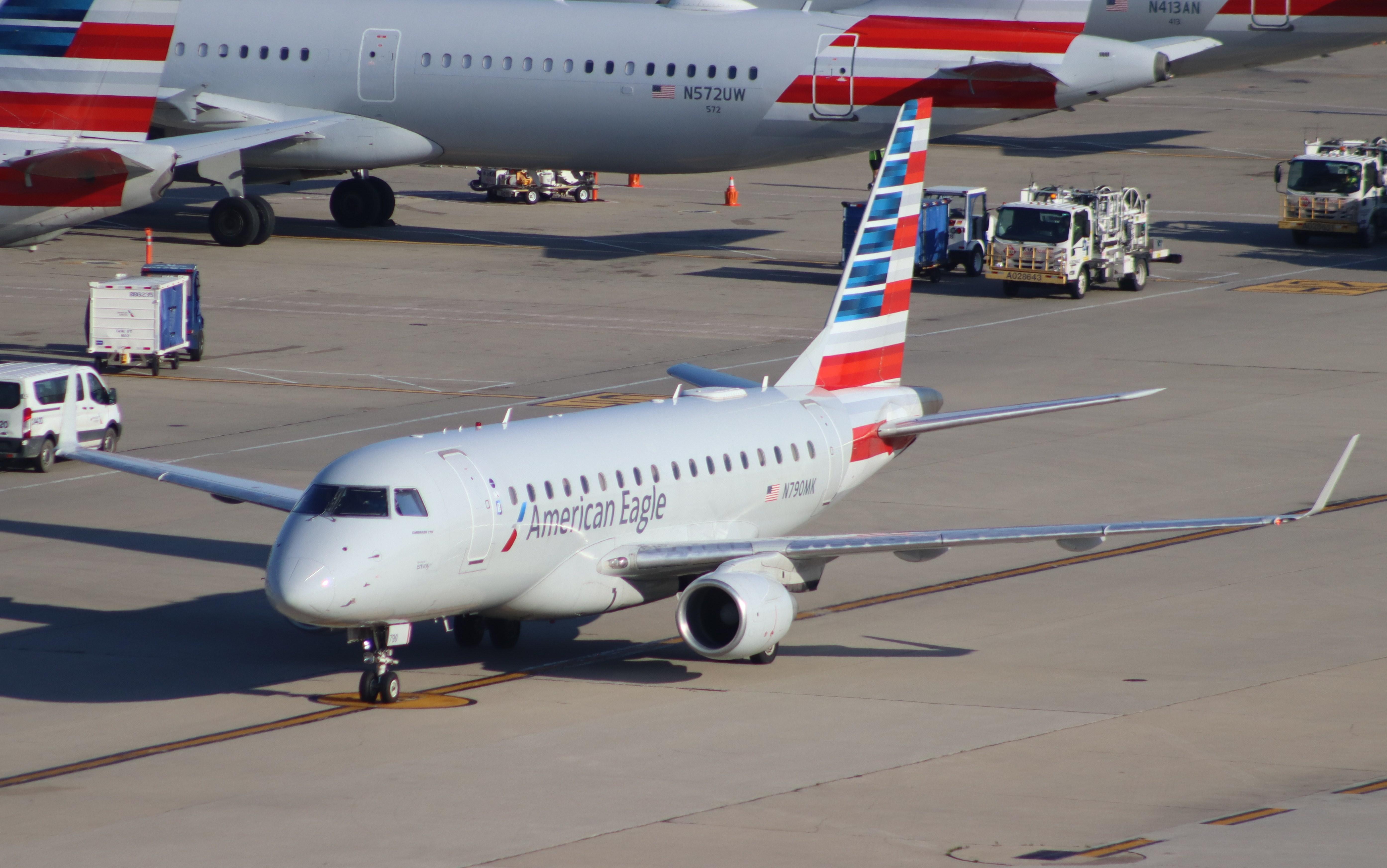 N790MK photo, click to enlarge