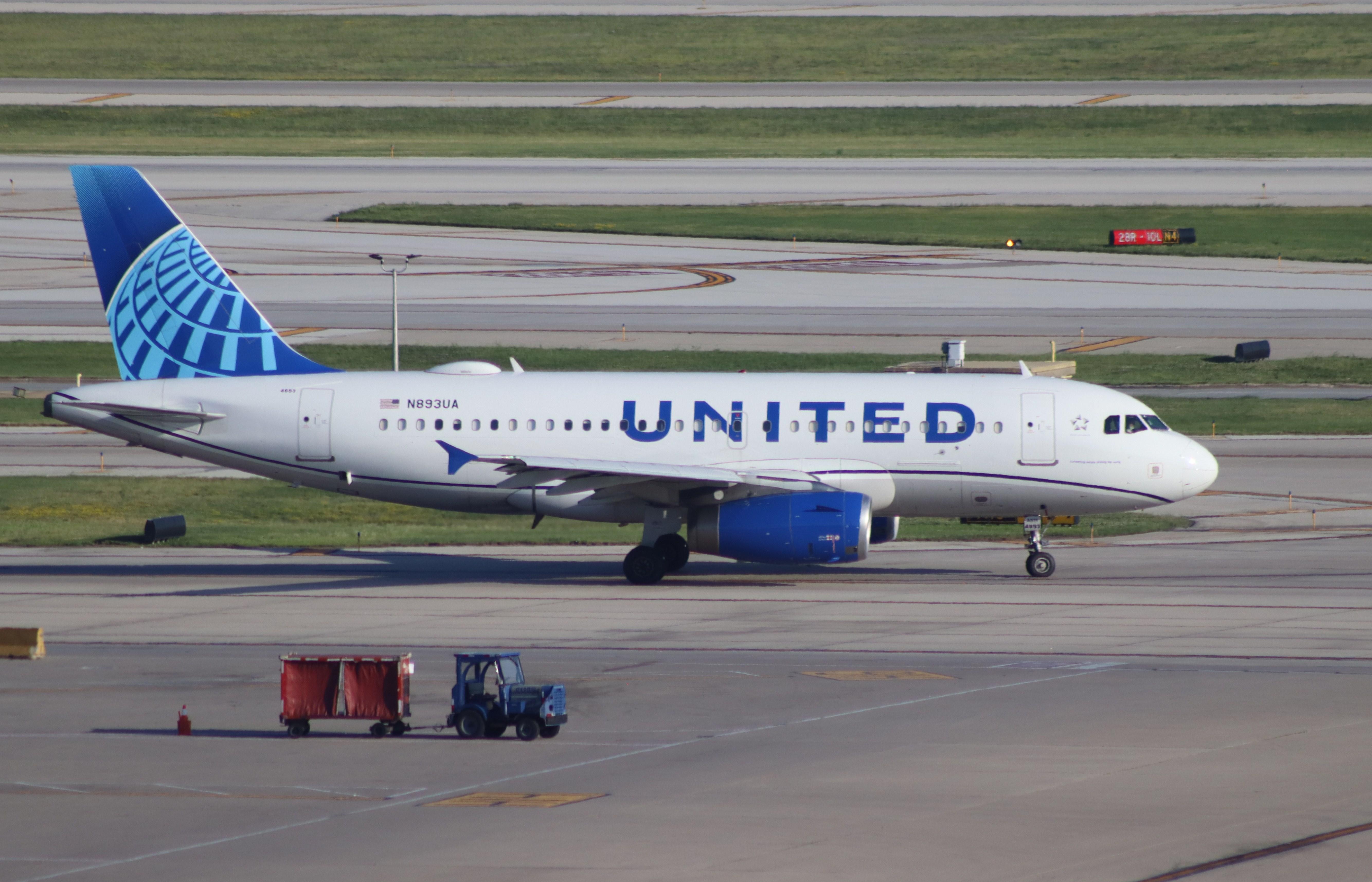 N893UA photo, click to enlarge