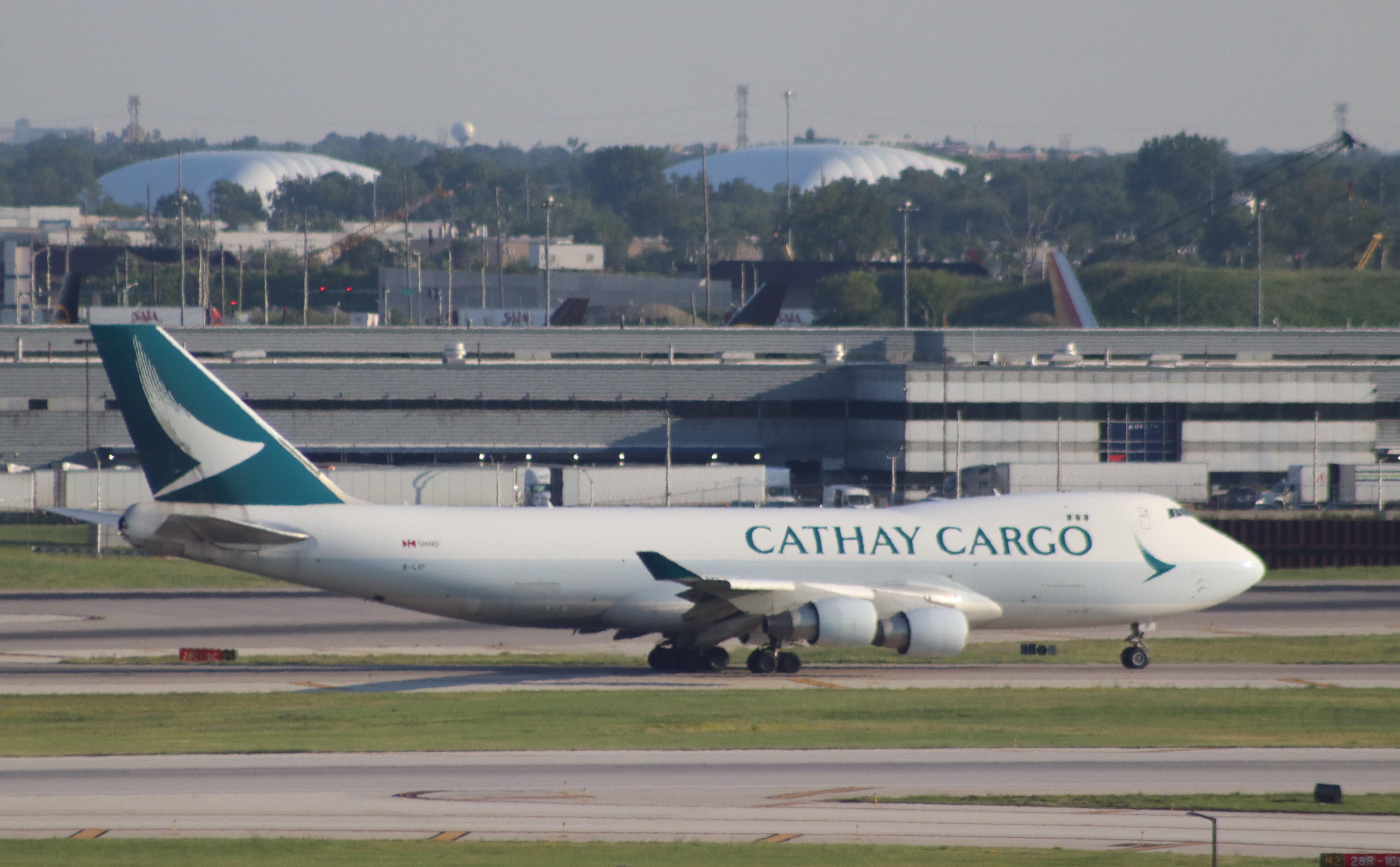B-LIF @ KORD - Boeing 747-467/ERF - by MarkPasqualino