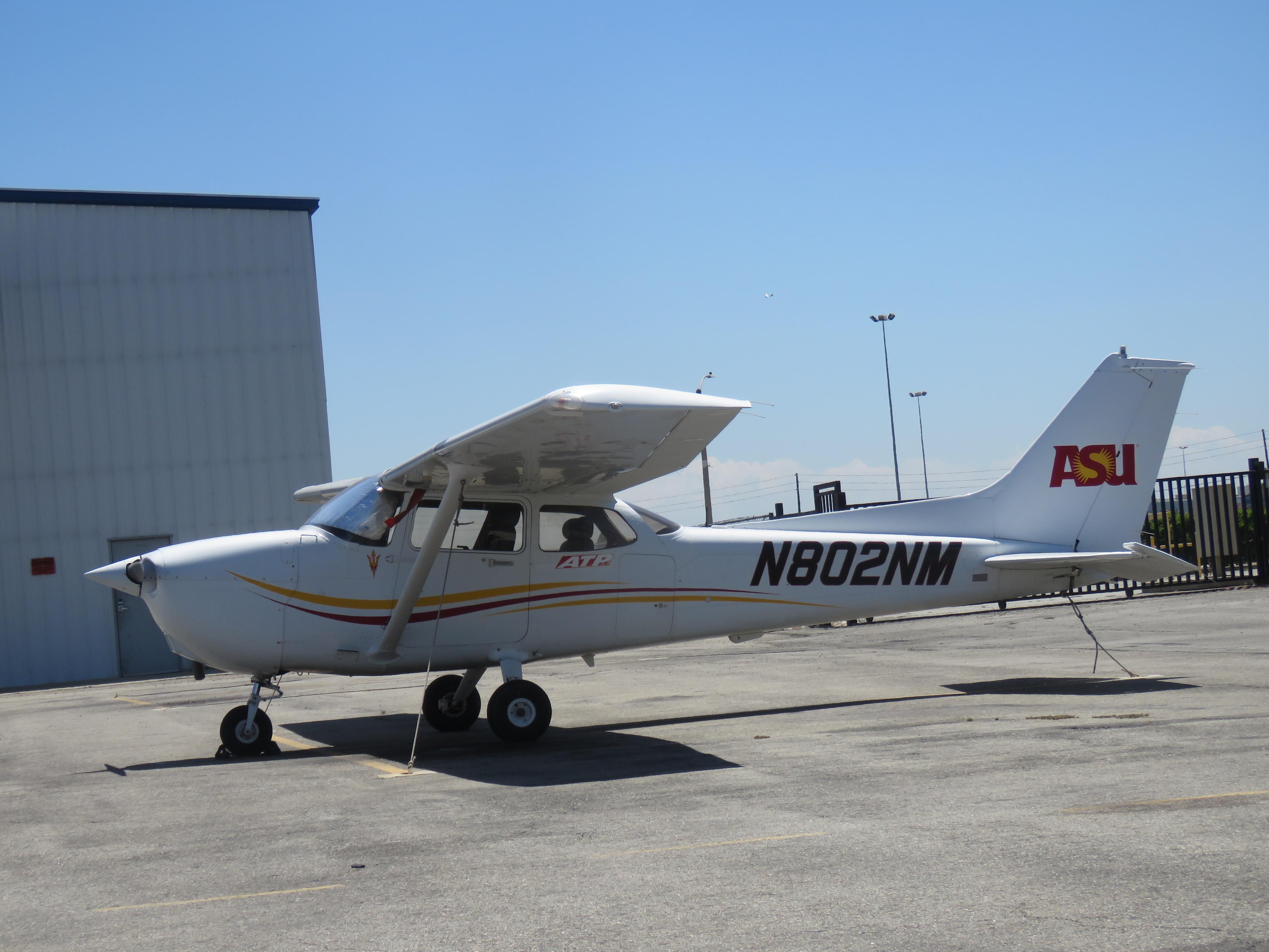 N802NM photo, click to enlarge