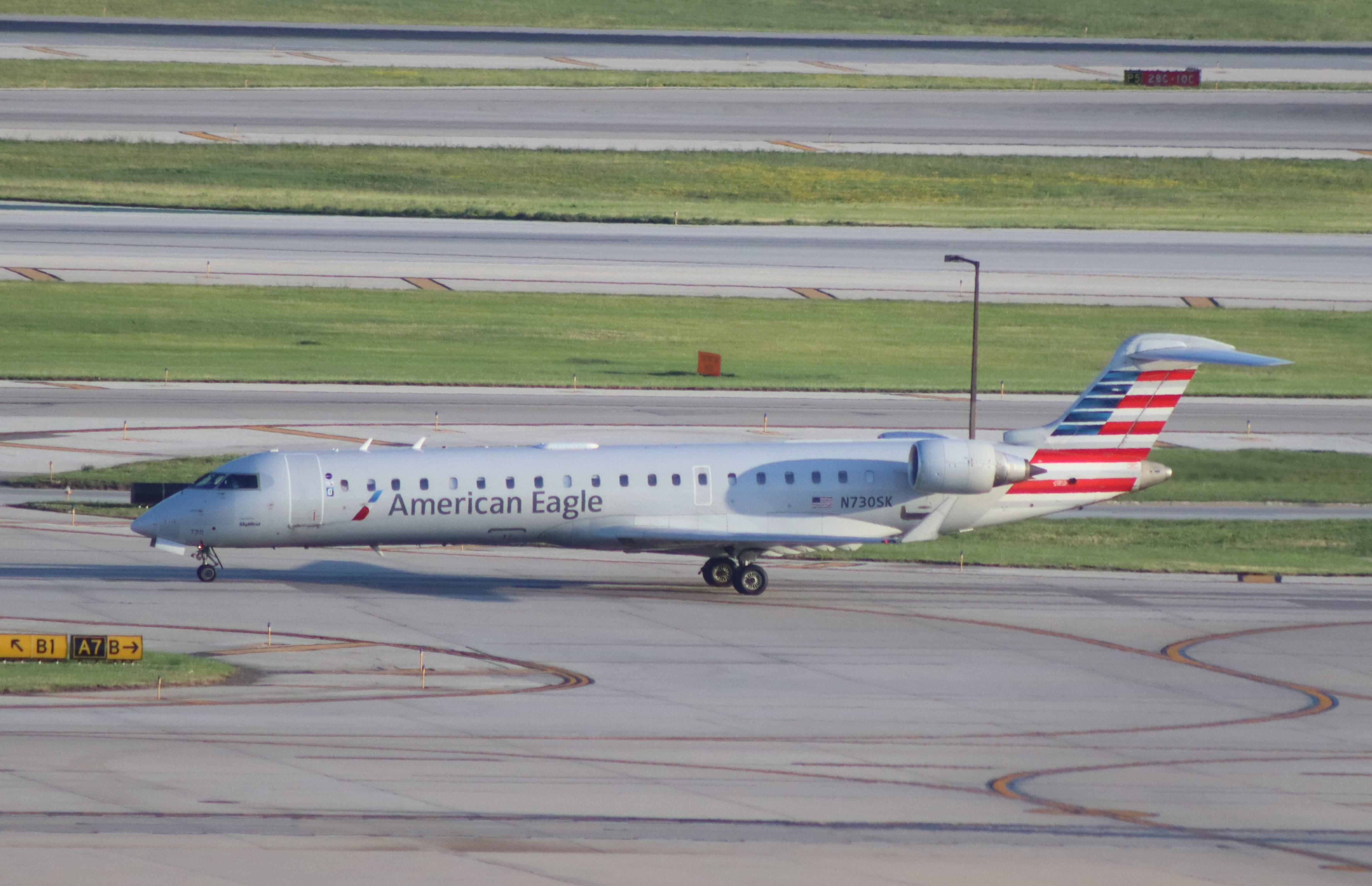 N730SK @ KORD - CL-600-2C10 - by MarkPasqualino