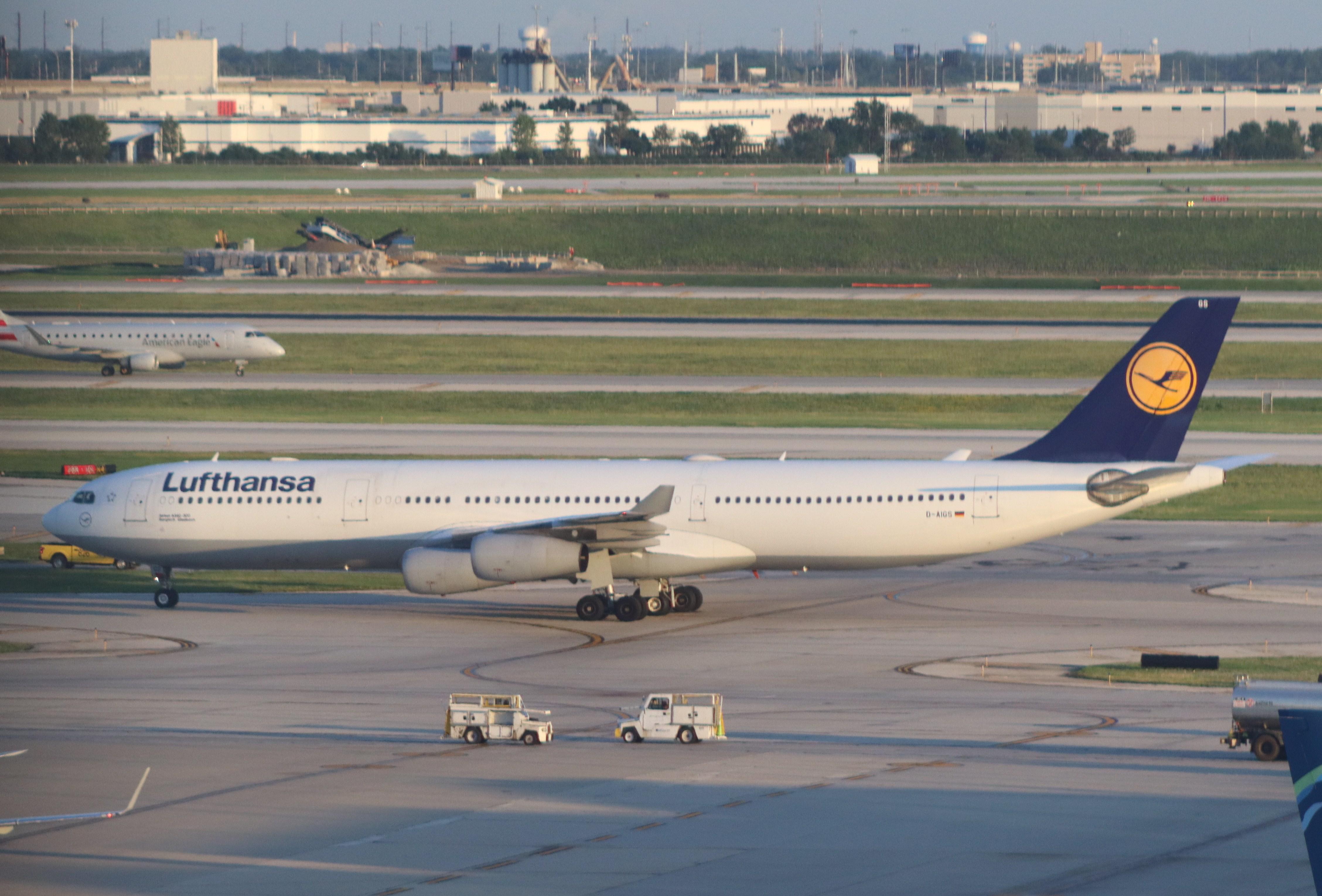 D-AIGS photo, click to enlarge
