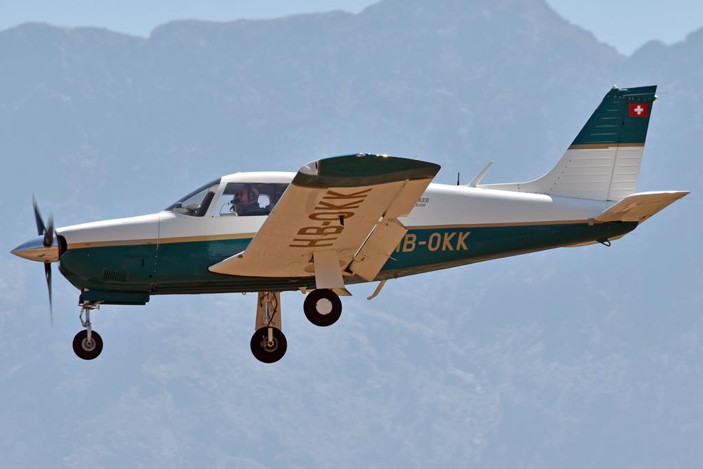HB-OKK photo, click to enlarge