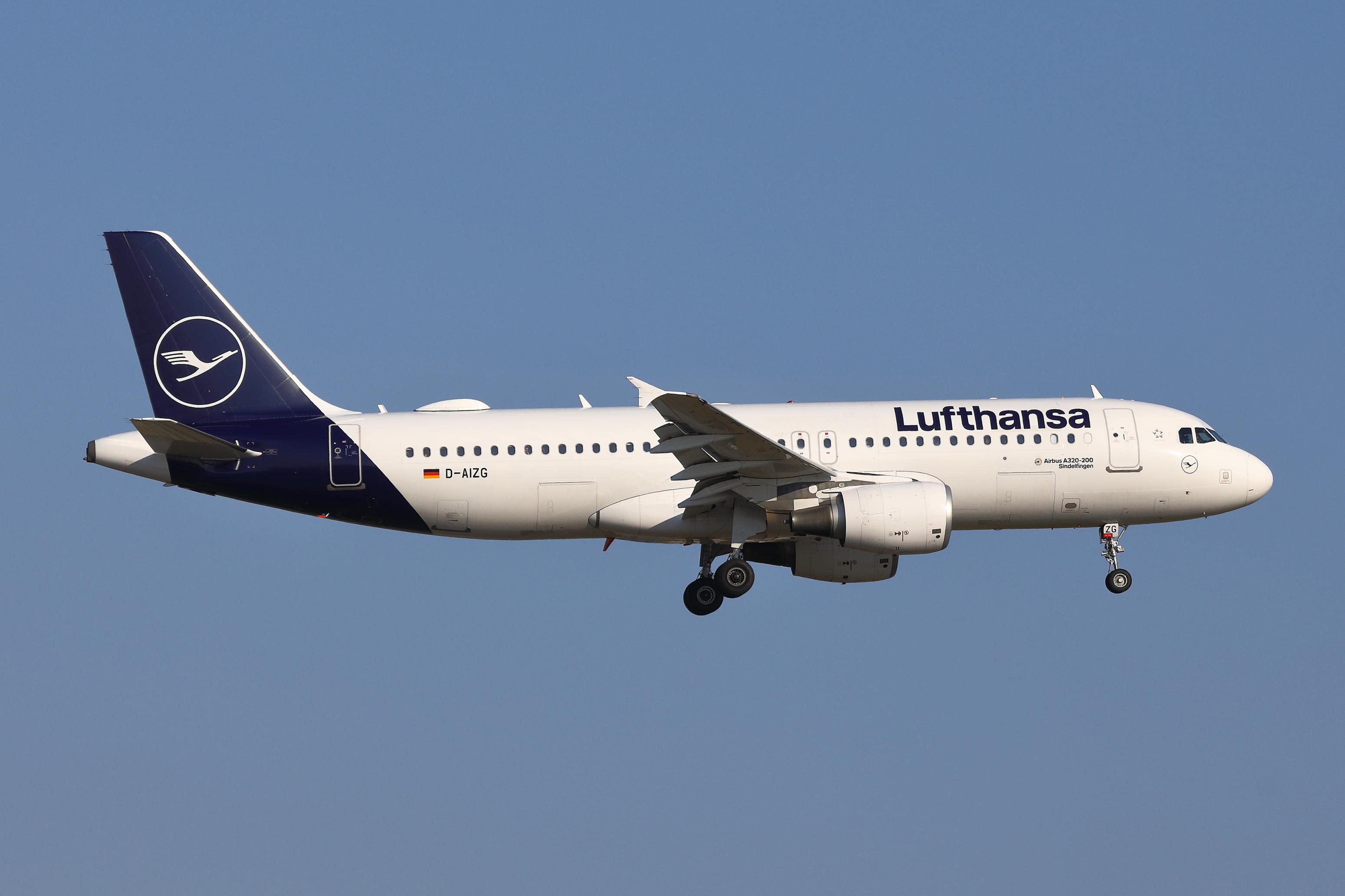 D-AIZG @ CPH - Copenhagen 15.7.2026 - by leo larsen
