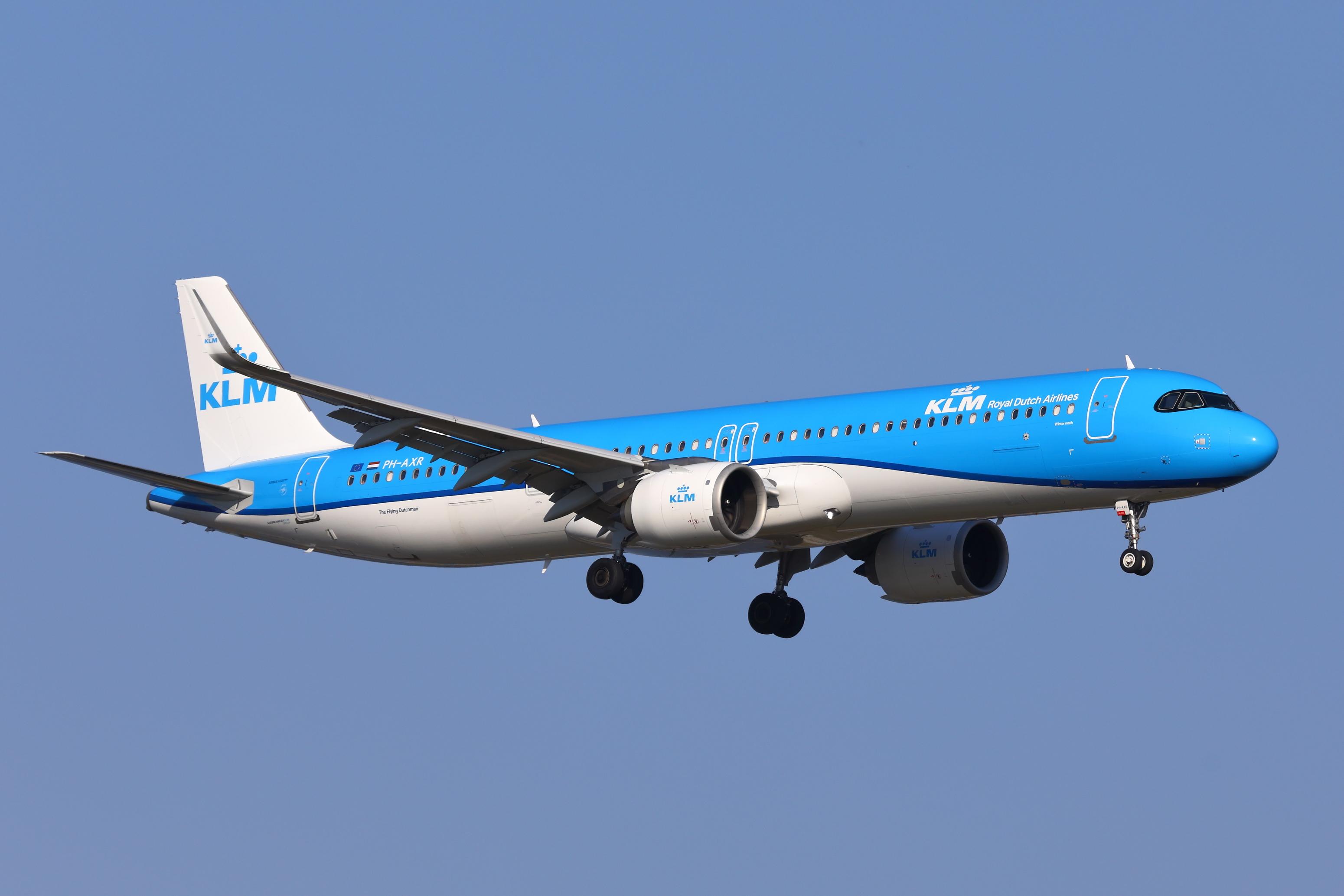 PH-AXR @ CPH - Copenhagen 15.7.2026 - by leo larsen