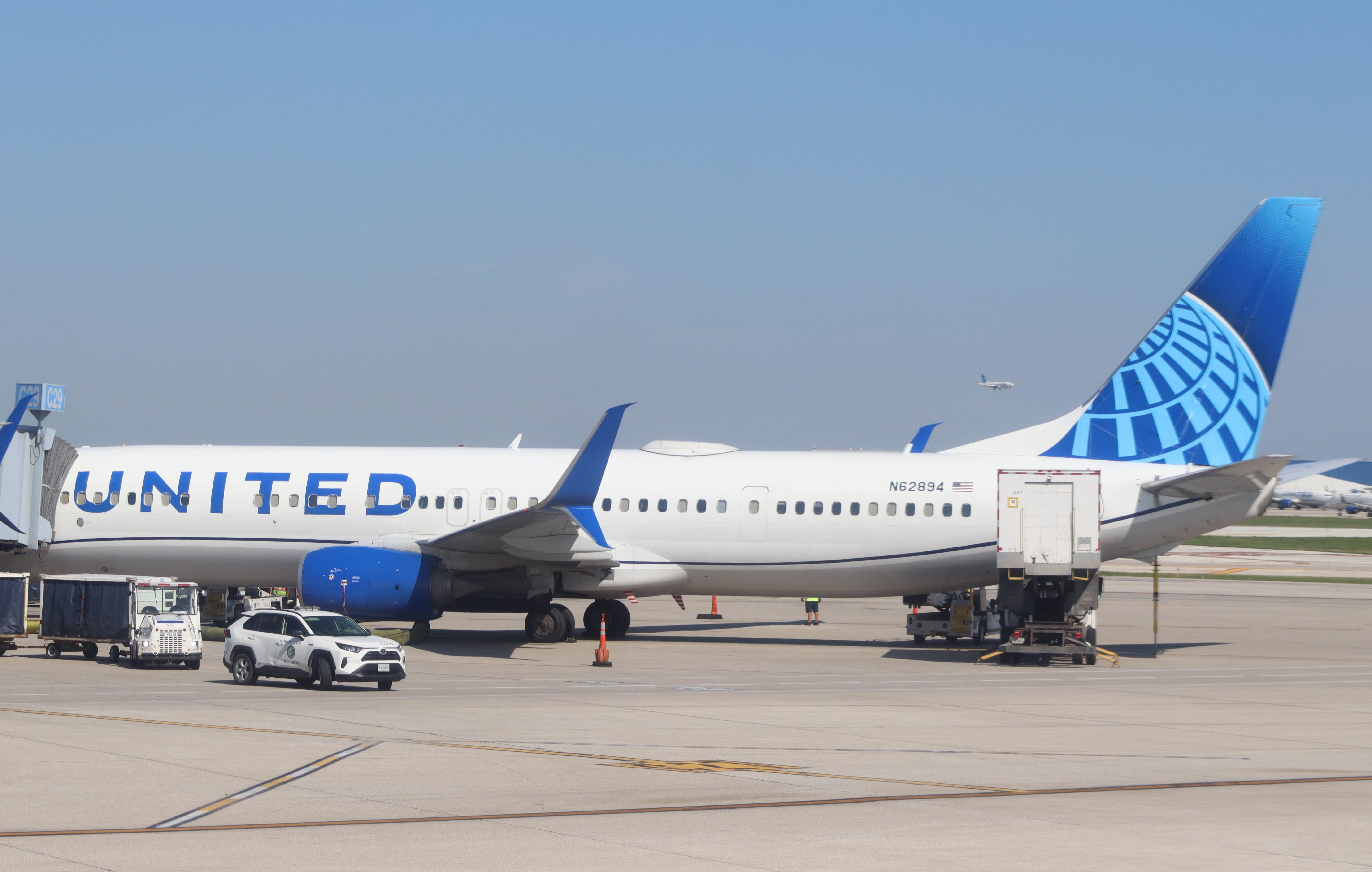 N62894 @ KORD - Boeing 737-924/ER - by MarkPasqualino